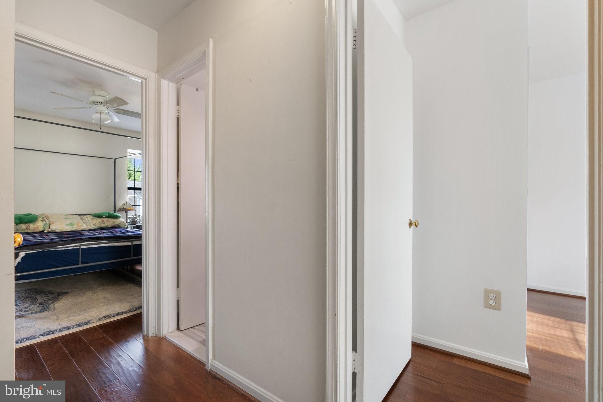 COUNTRYSIDE - Residential