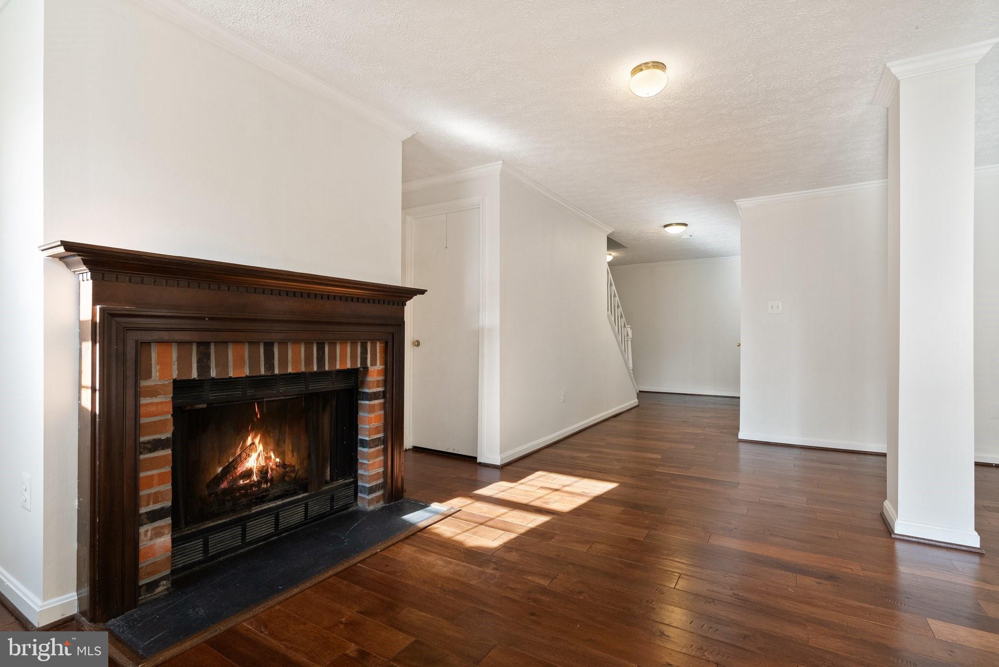 COUNTRYSIDE - Residential