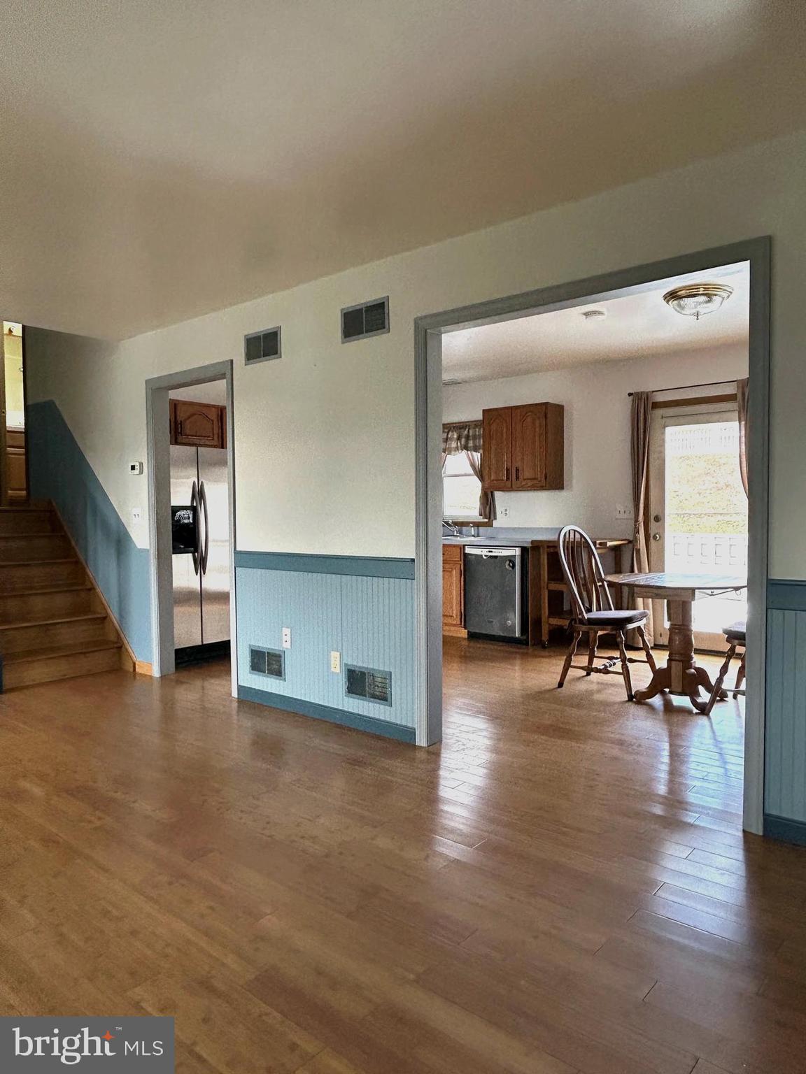 CLOVERLEAF STATION - Residential