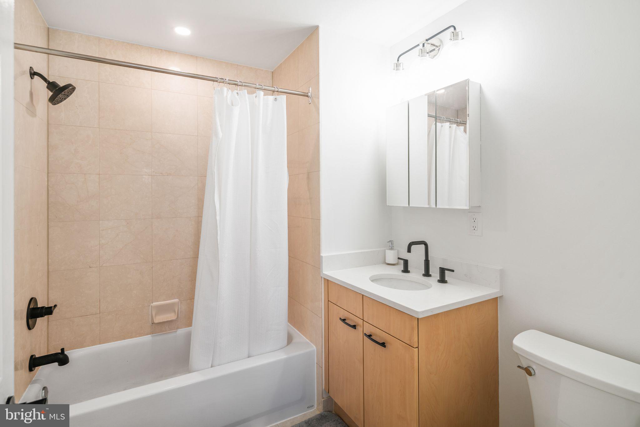 MANAYUNK - Residential