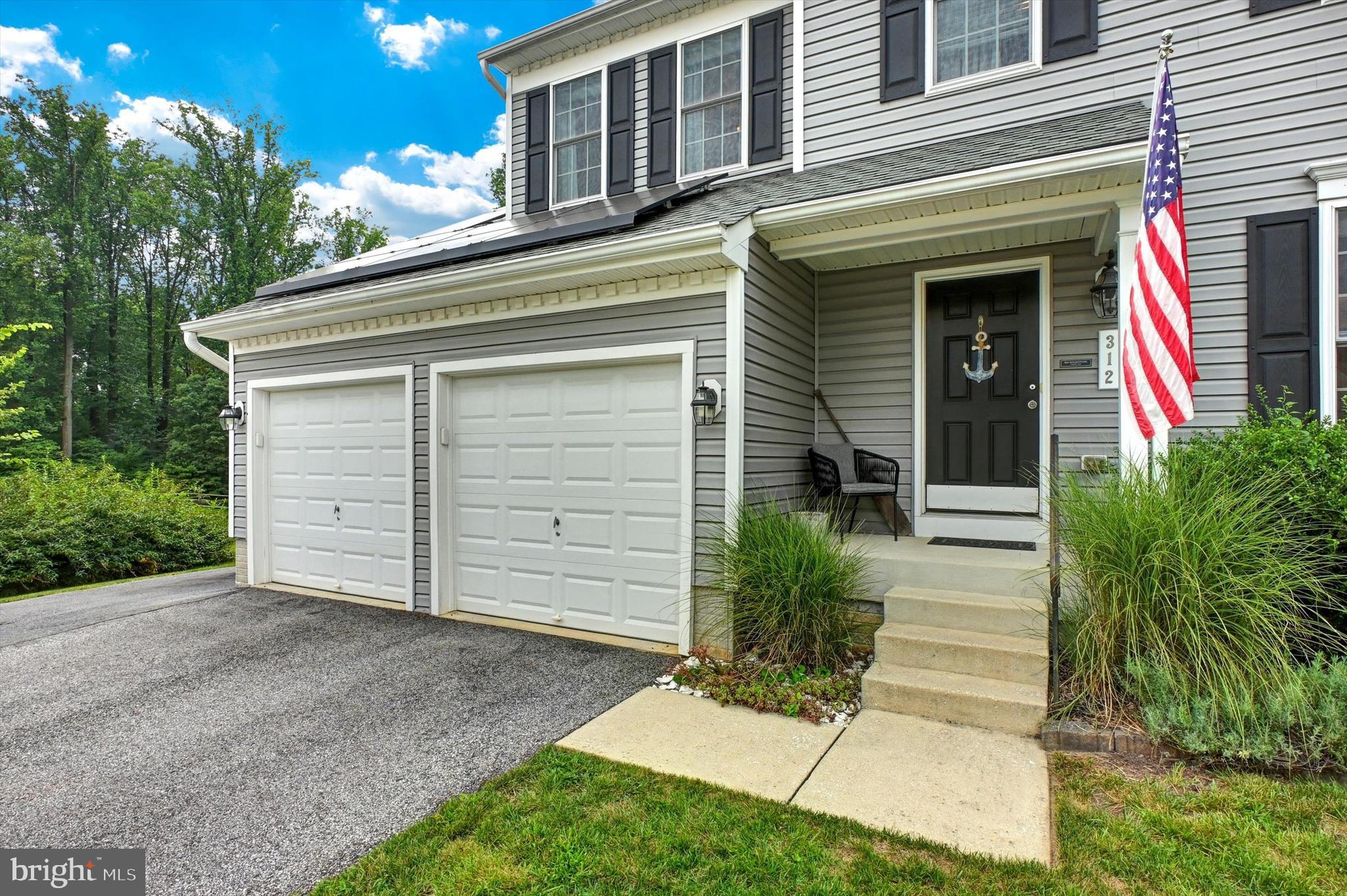 312 ROBERT PRICE COURT