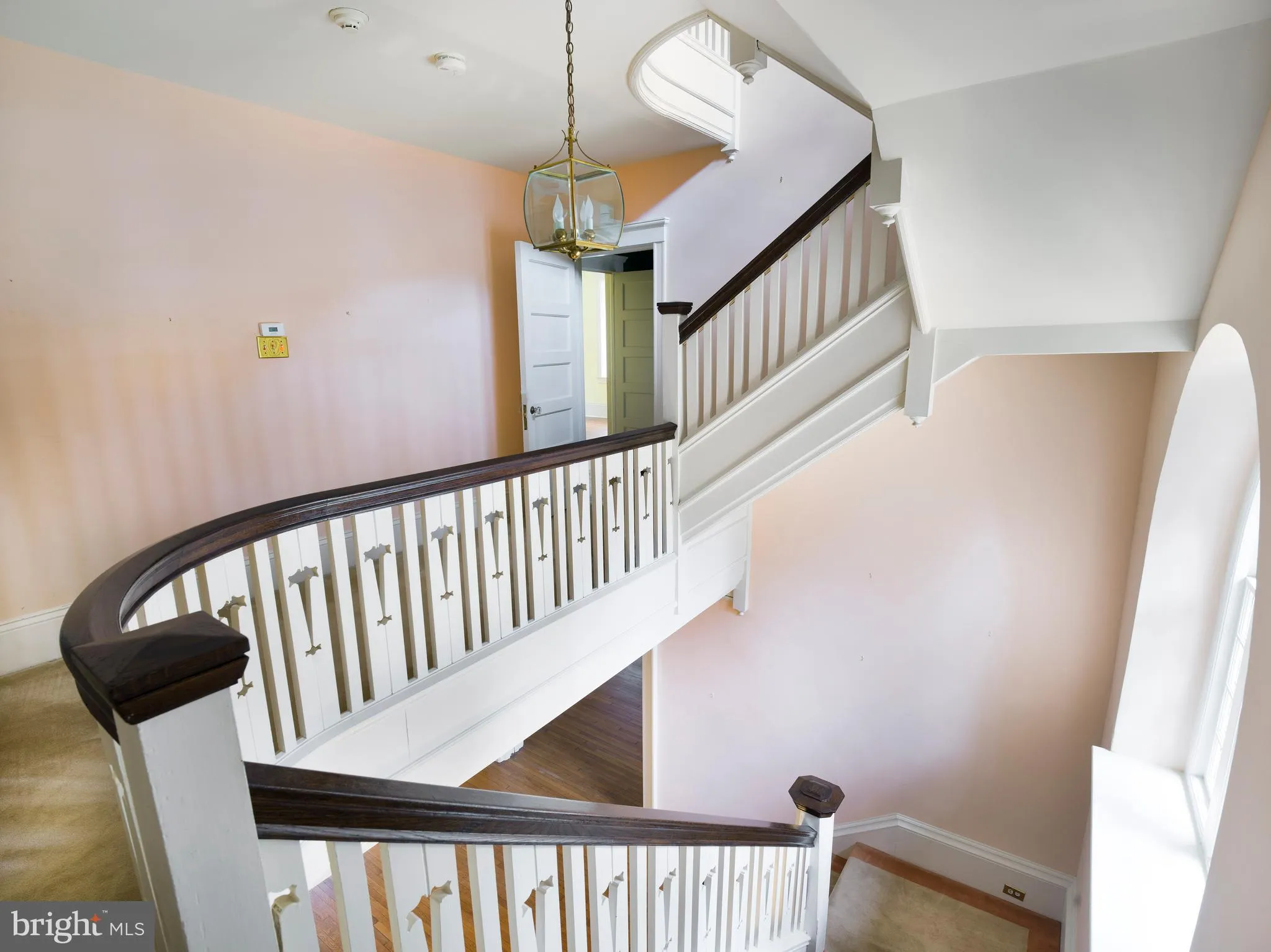 Ardmore, Pennsylvania 19003, United States, 7 Bedrooms Bedrooms, ,5 BathroomsBathrooms,Residential,Contingent,76495