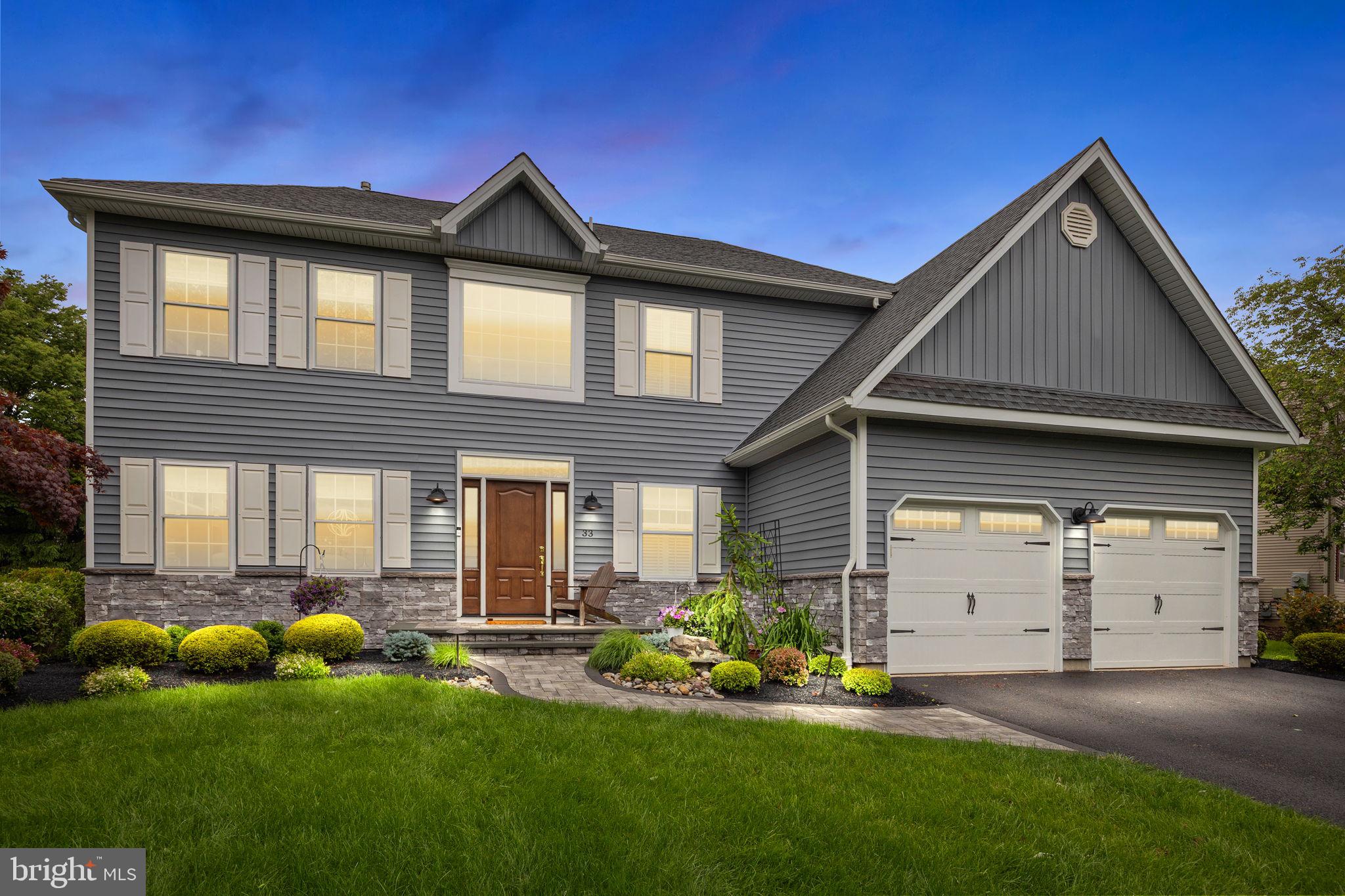 33 JONQUIL DRIVE