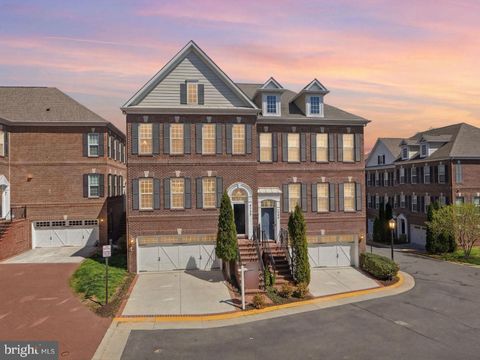 4090 GLENDALE WAY FAIRFAX VA 22030