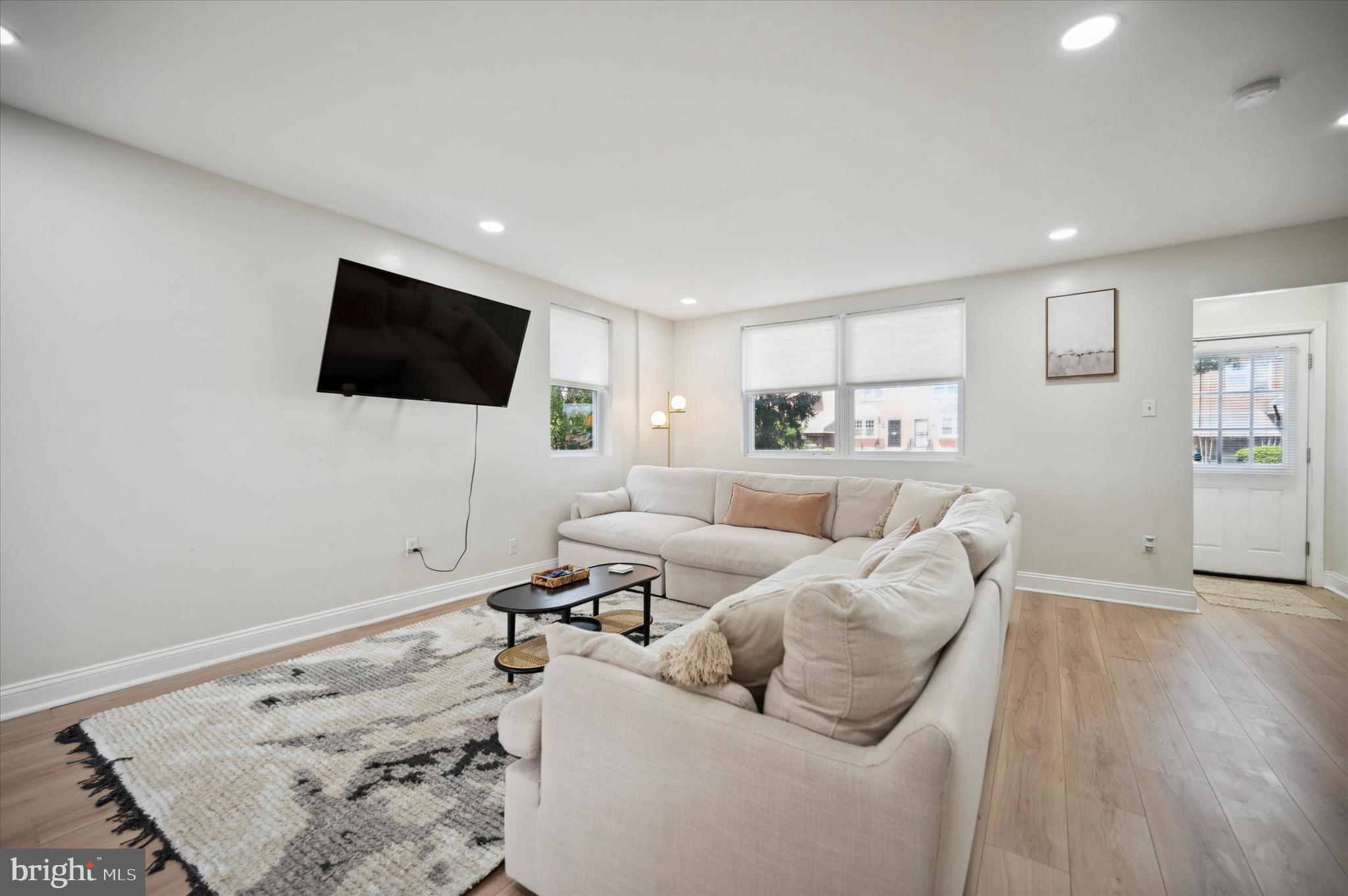 CEDARBROOK - Residential