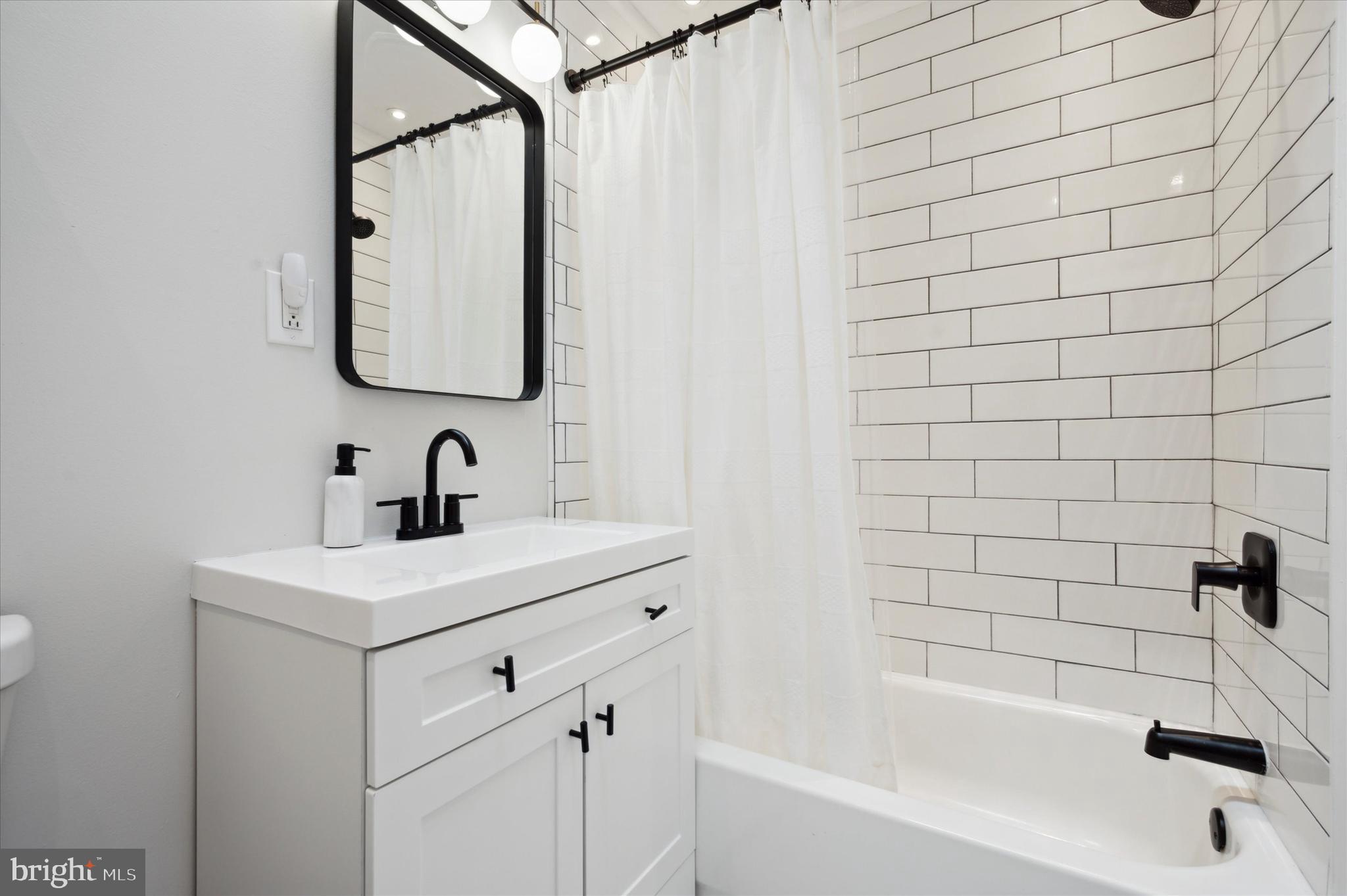 CEDARBROOK - Residential