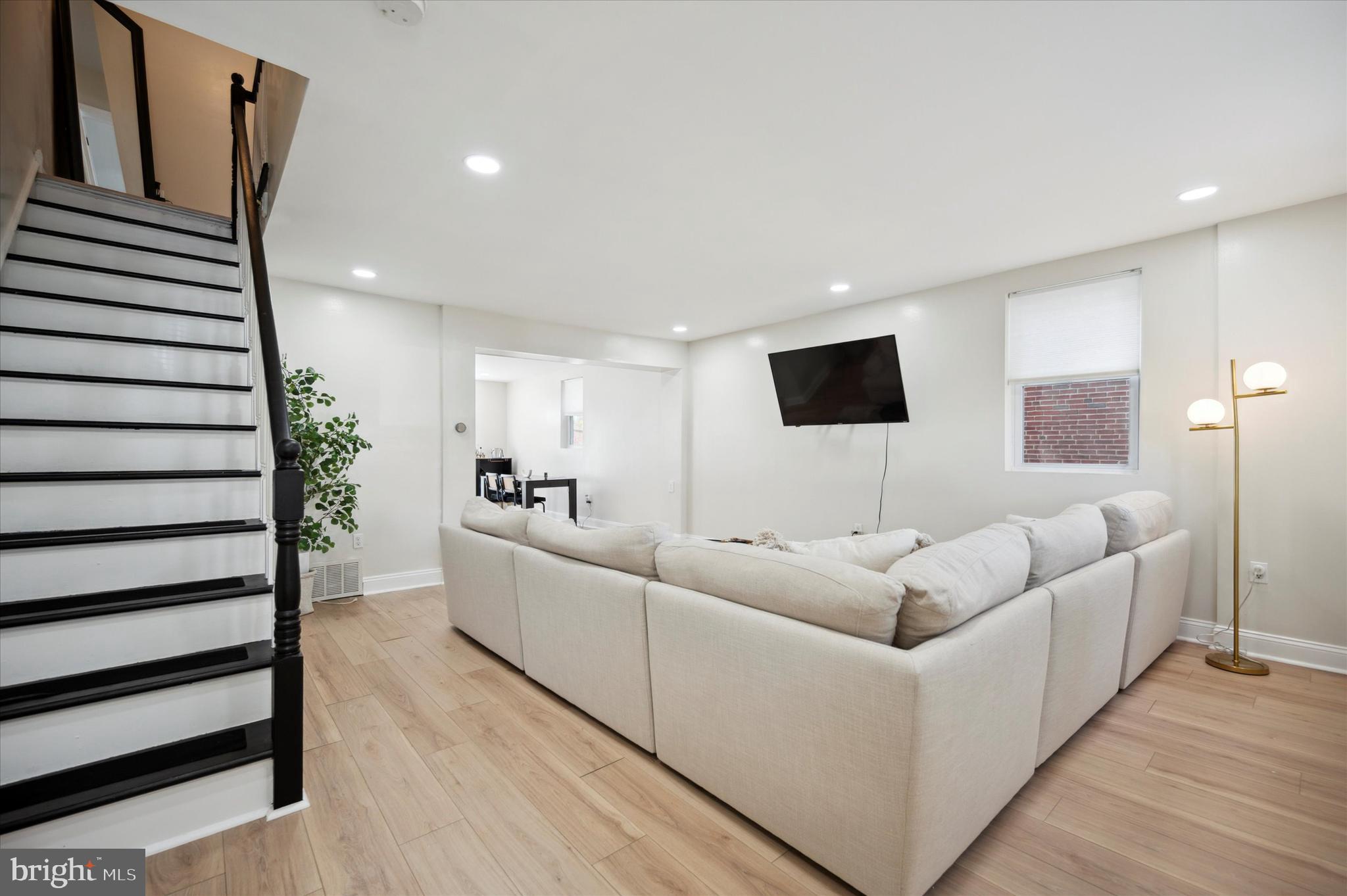 CEDARBROOK - Residential