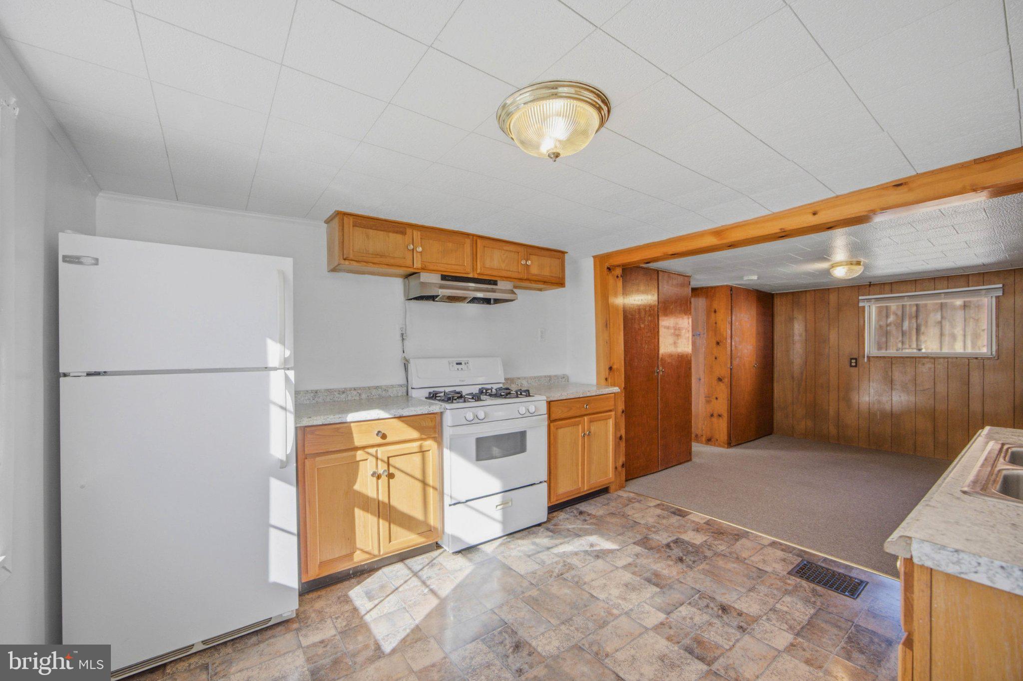 10907 WELSH HILL ROAD