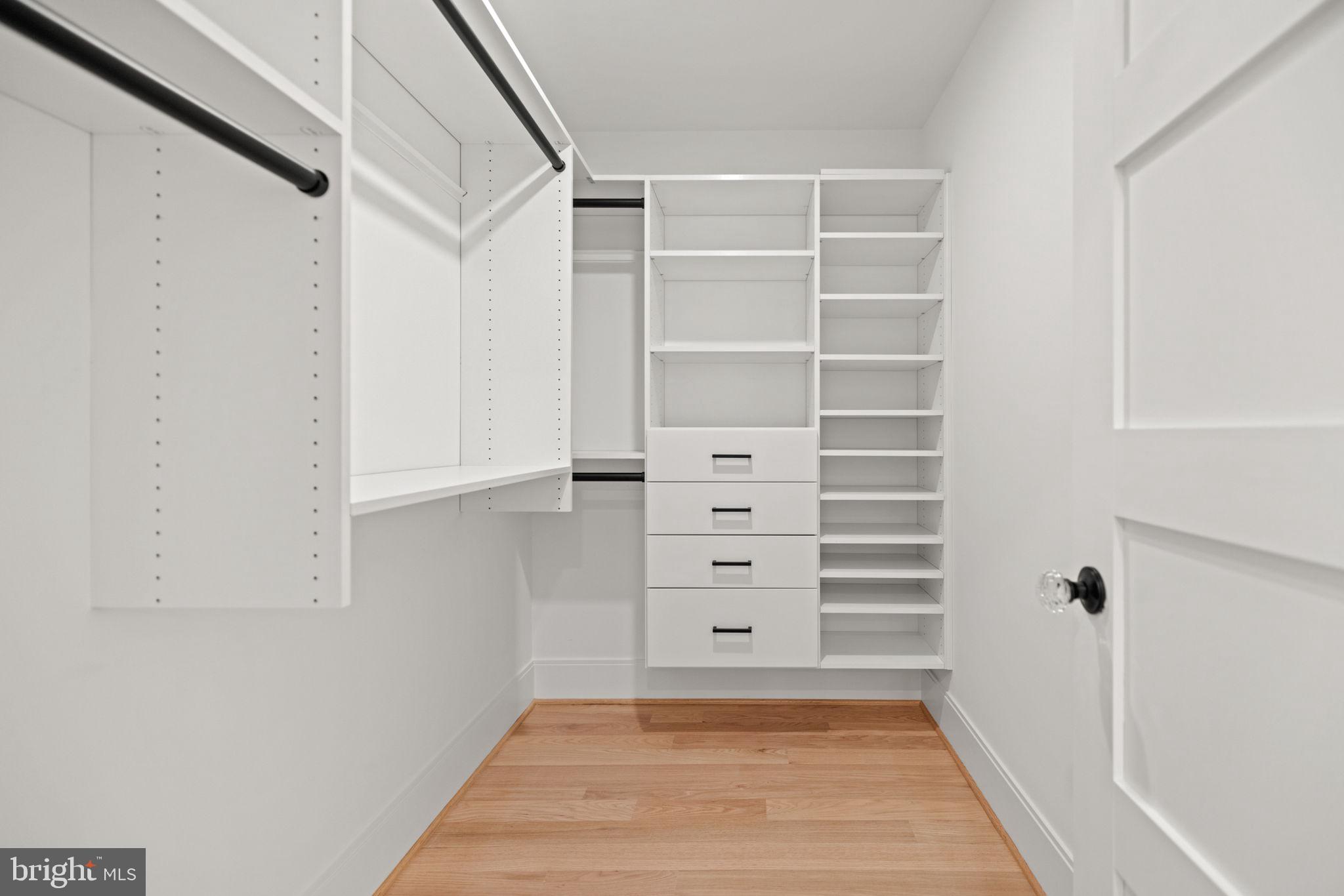 BEVERLEY HILLS - Residential