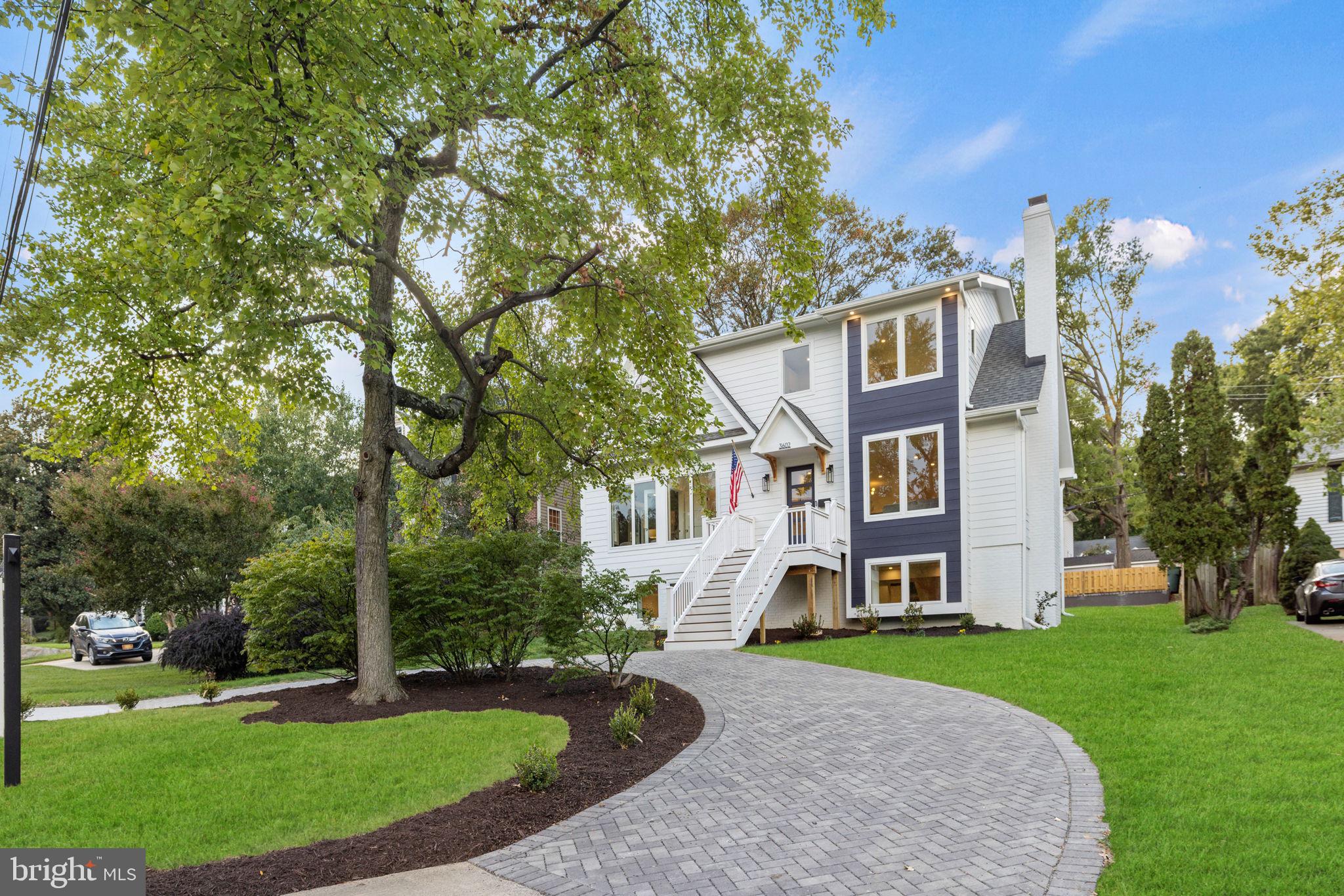 BEVERLEY HILLS - Residential