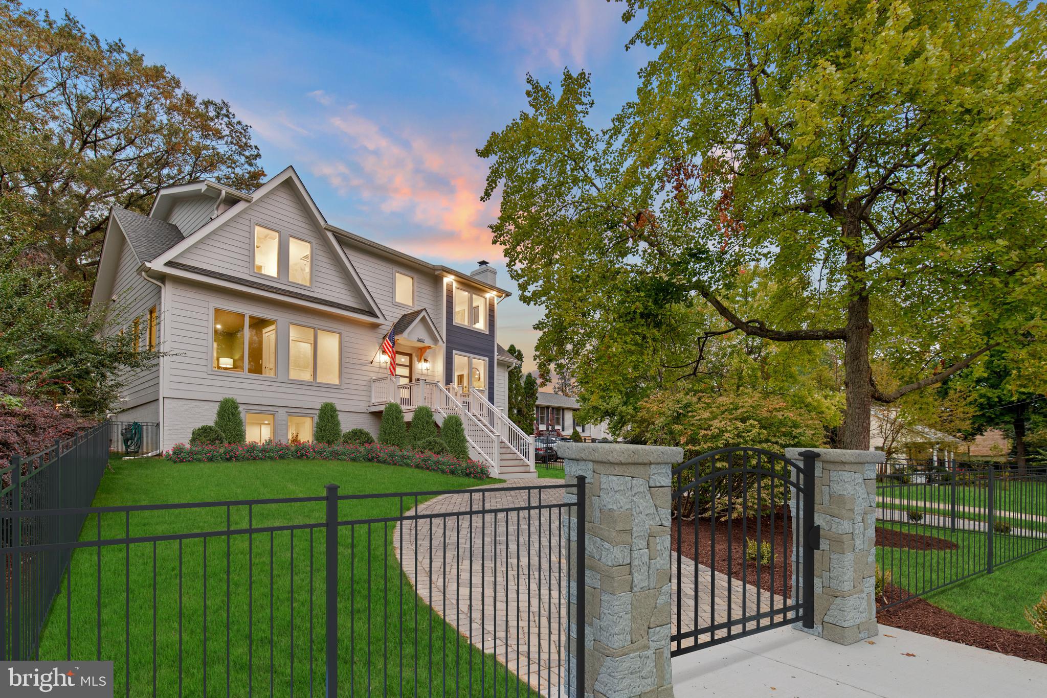 BEVERLEY HILLS - Residential