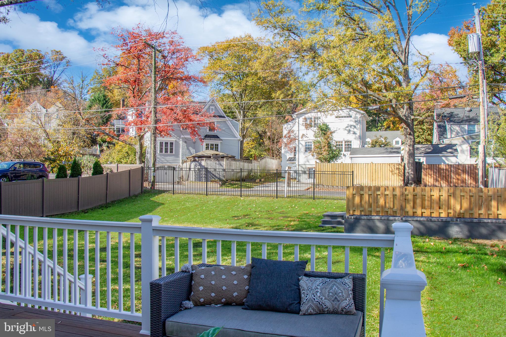 BEVERLEY HILLS - Residential