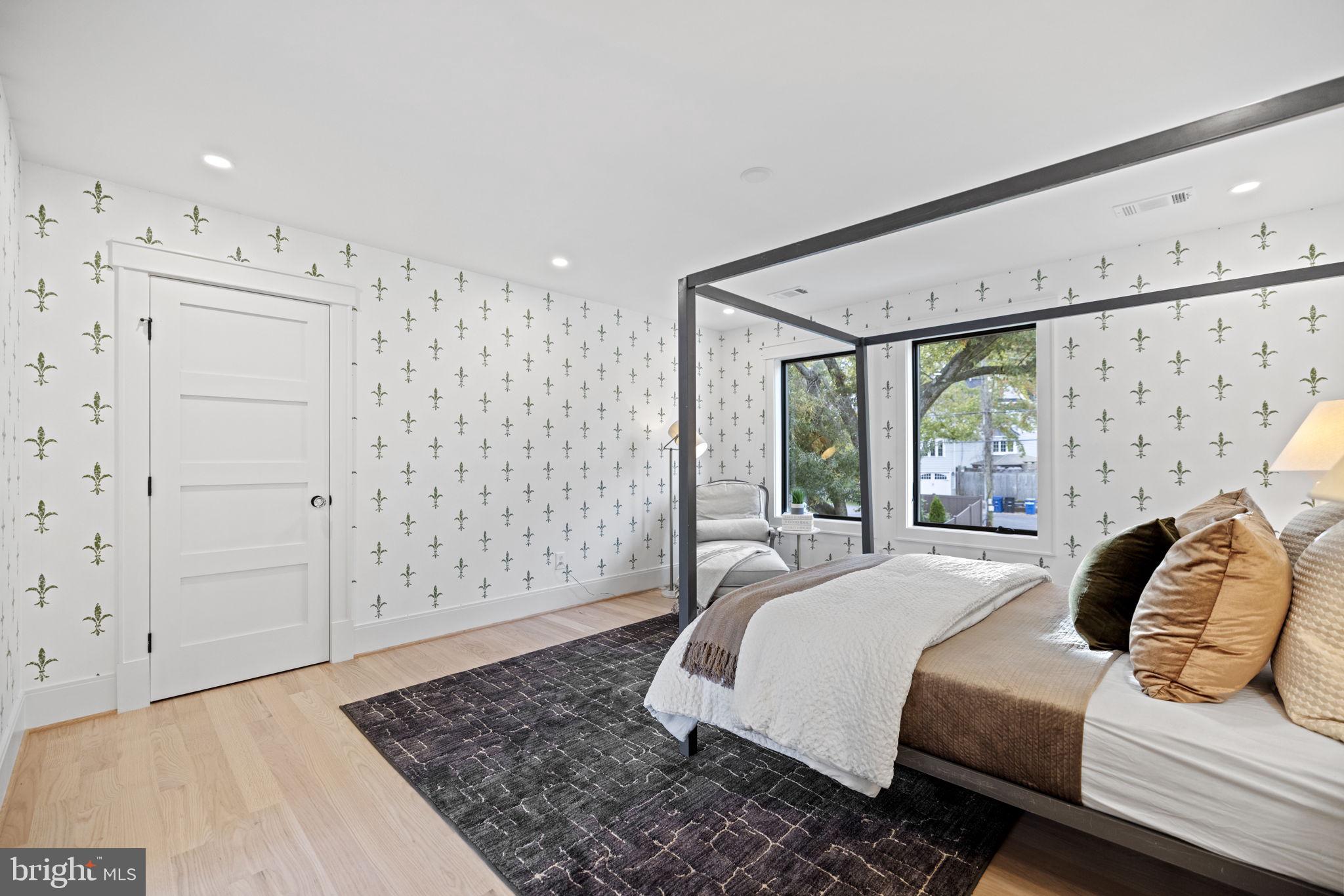 BEVERLEY HILLS - Residential