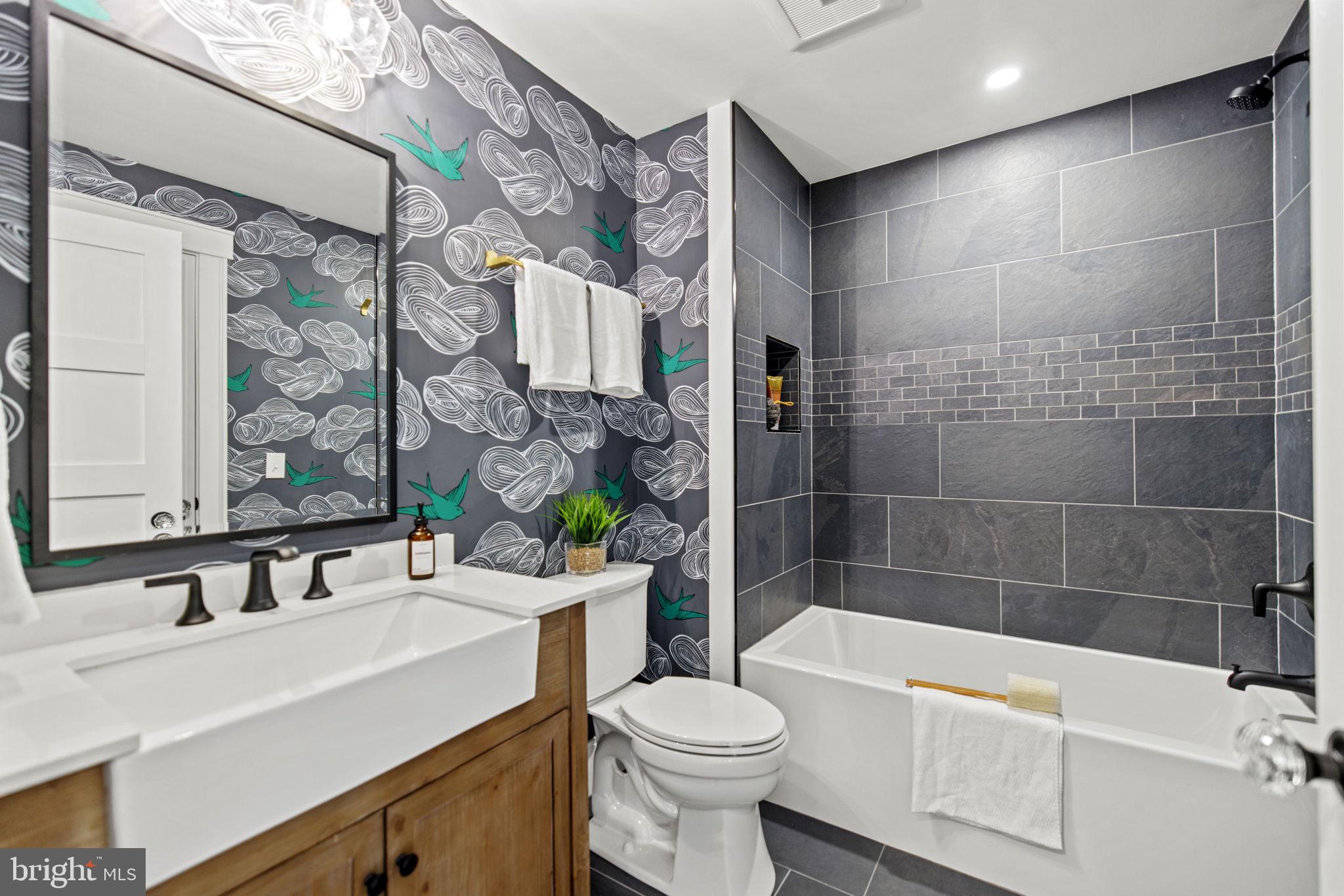 BEVERLEY HILLS - Residential