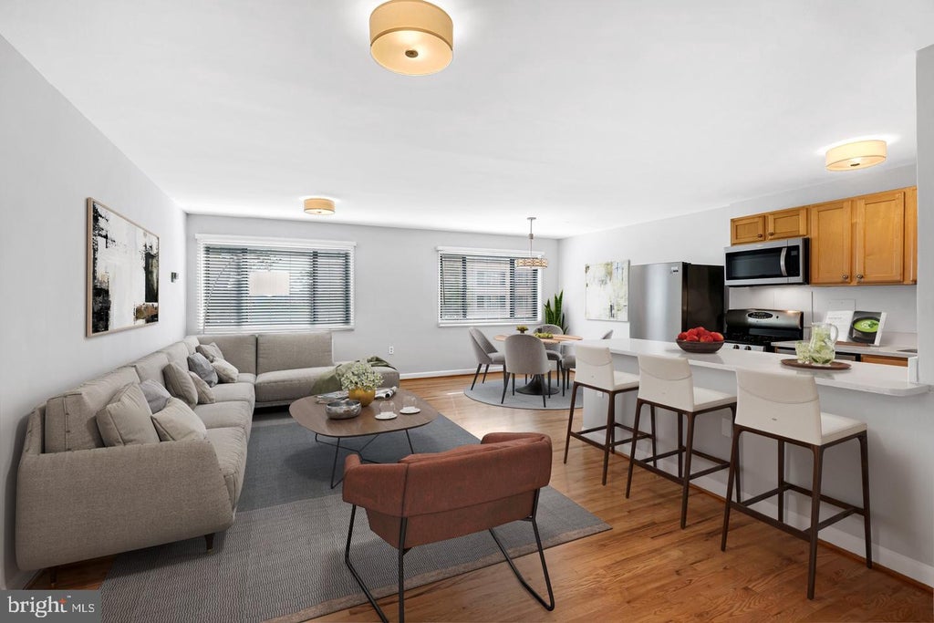 Photo of 1200 S Arlington Ridge Road #608, ARLINGTON, VA 22202 (MLS # VAAR2081330)