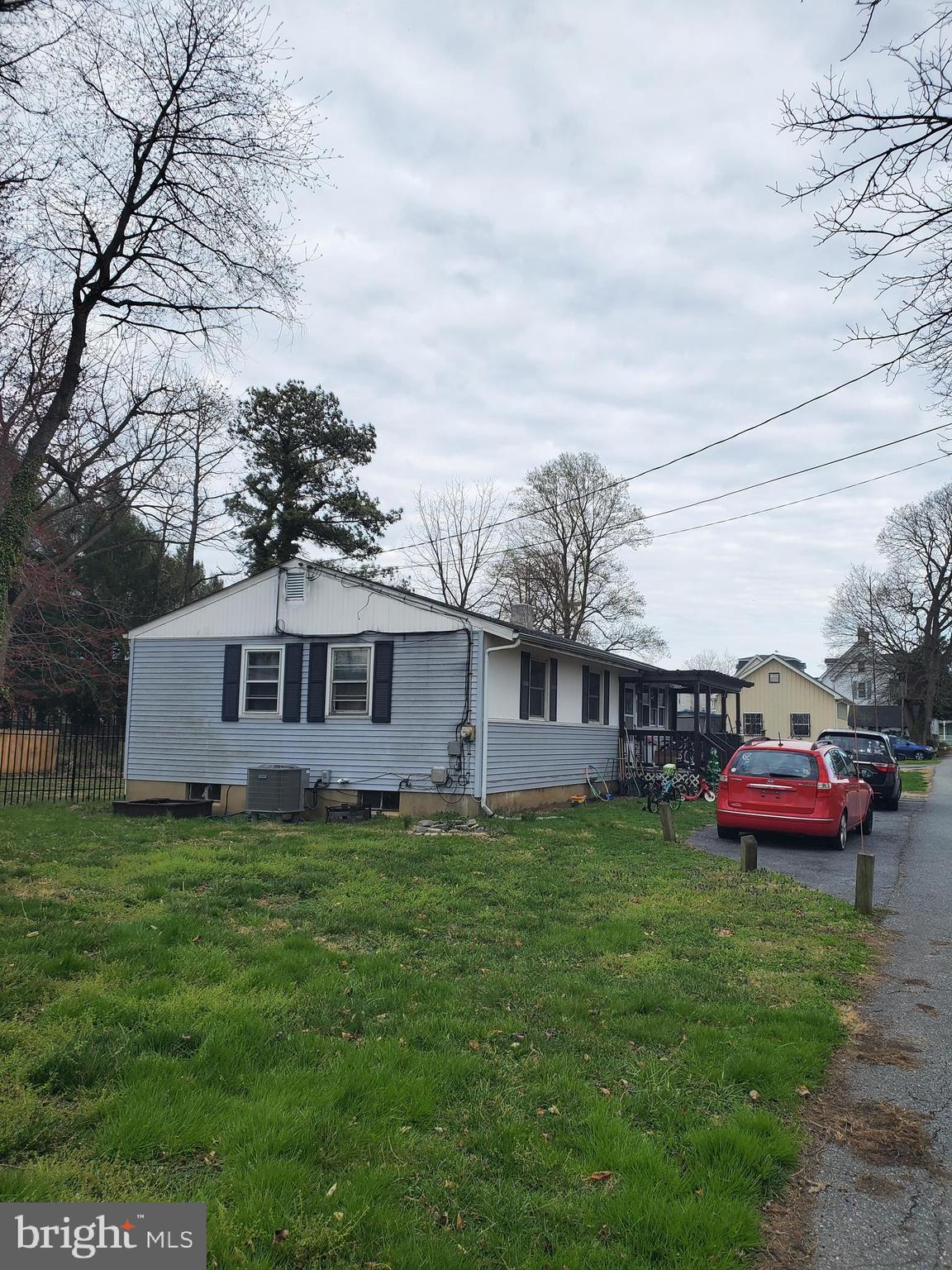 114 W MOUNT VERNON STREET