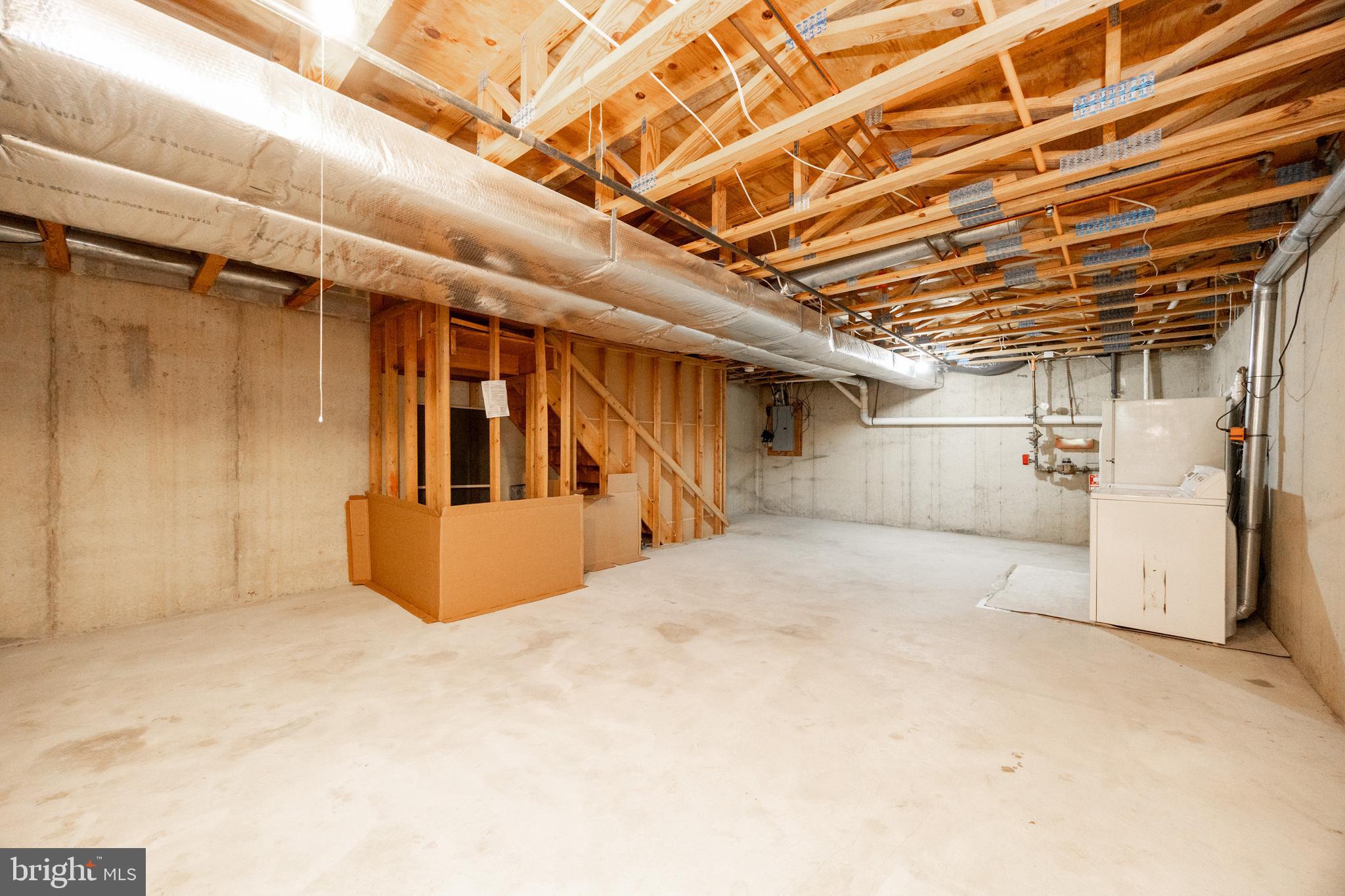 POWDER MILL - Residential Lease