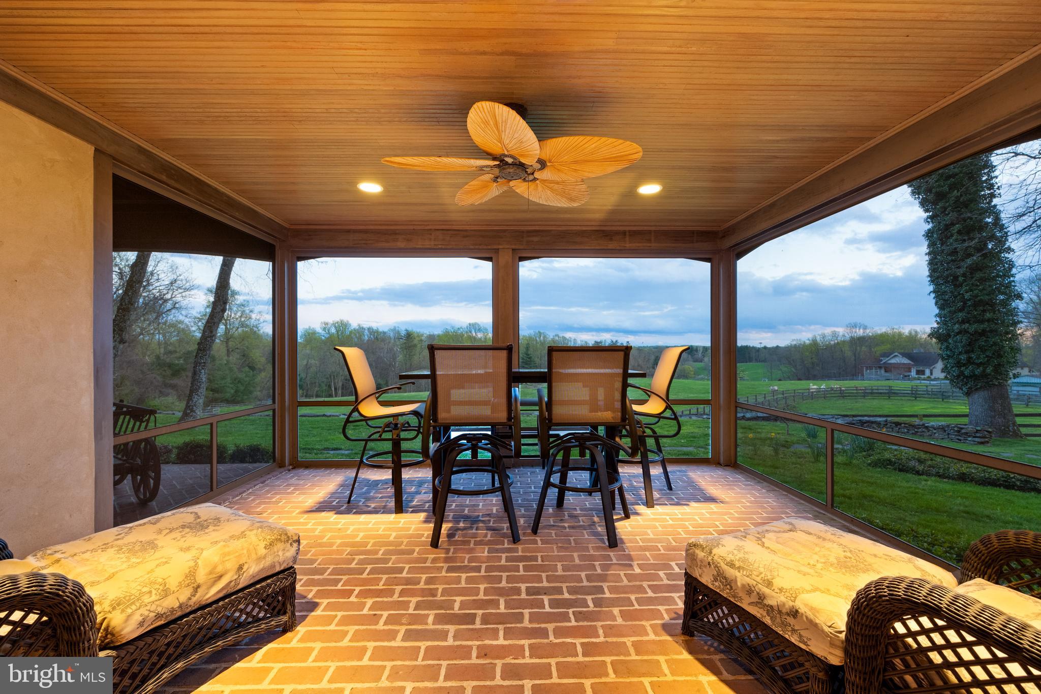 MONKTON - Residential