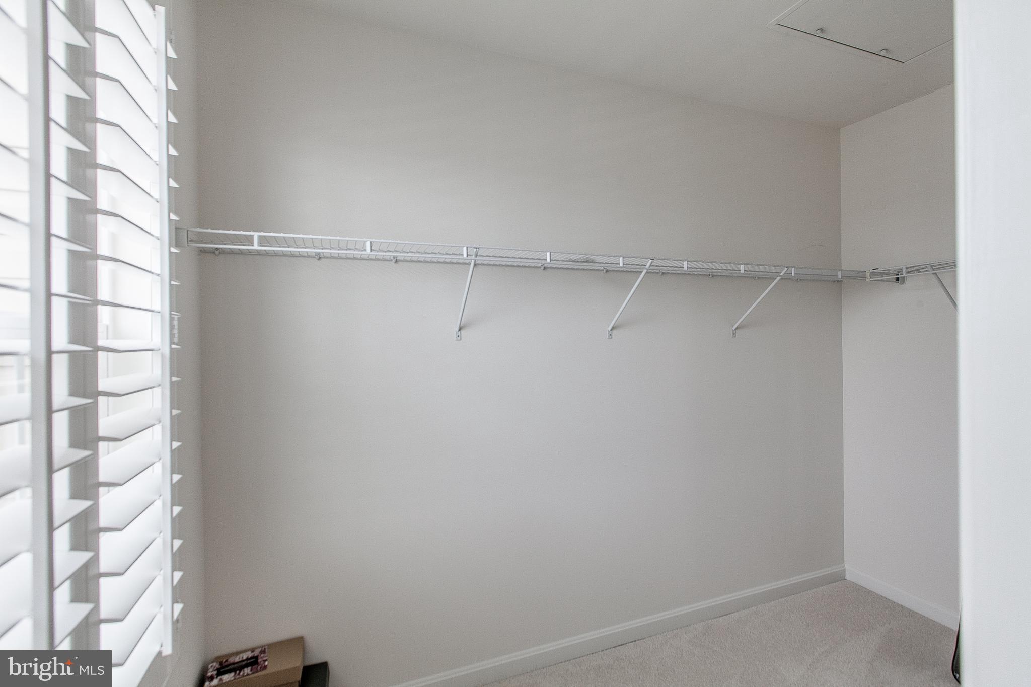 ARORA HILLS - Residential