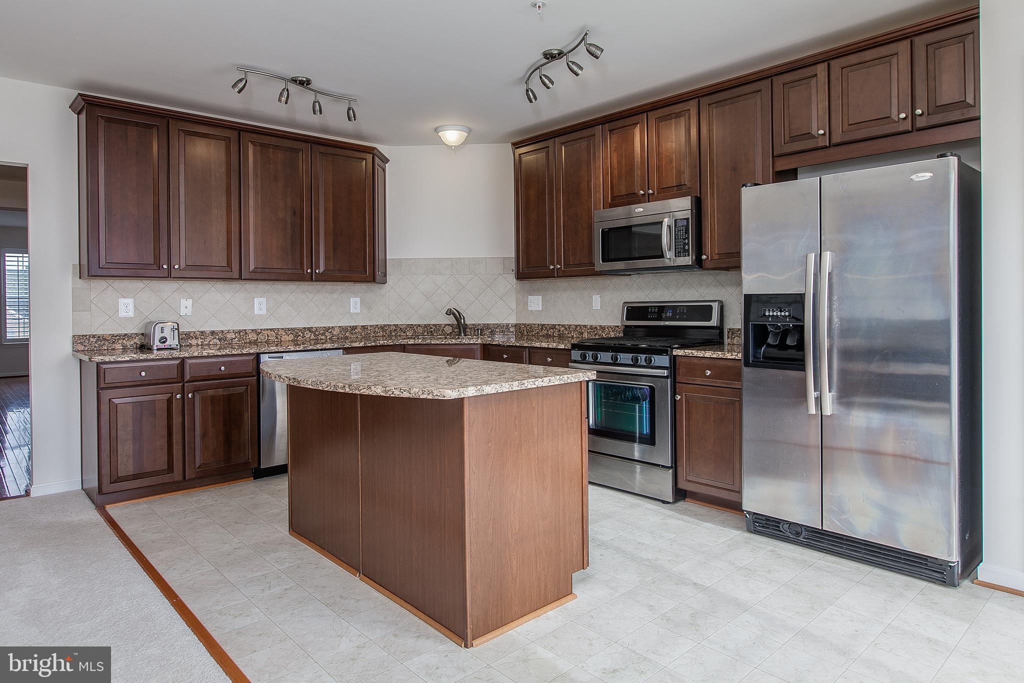 ARORA HILLS - Residential