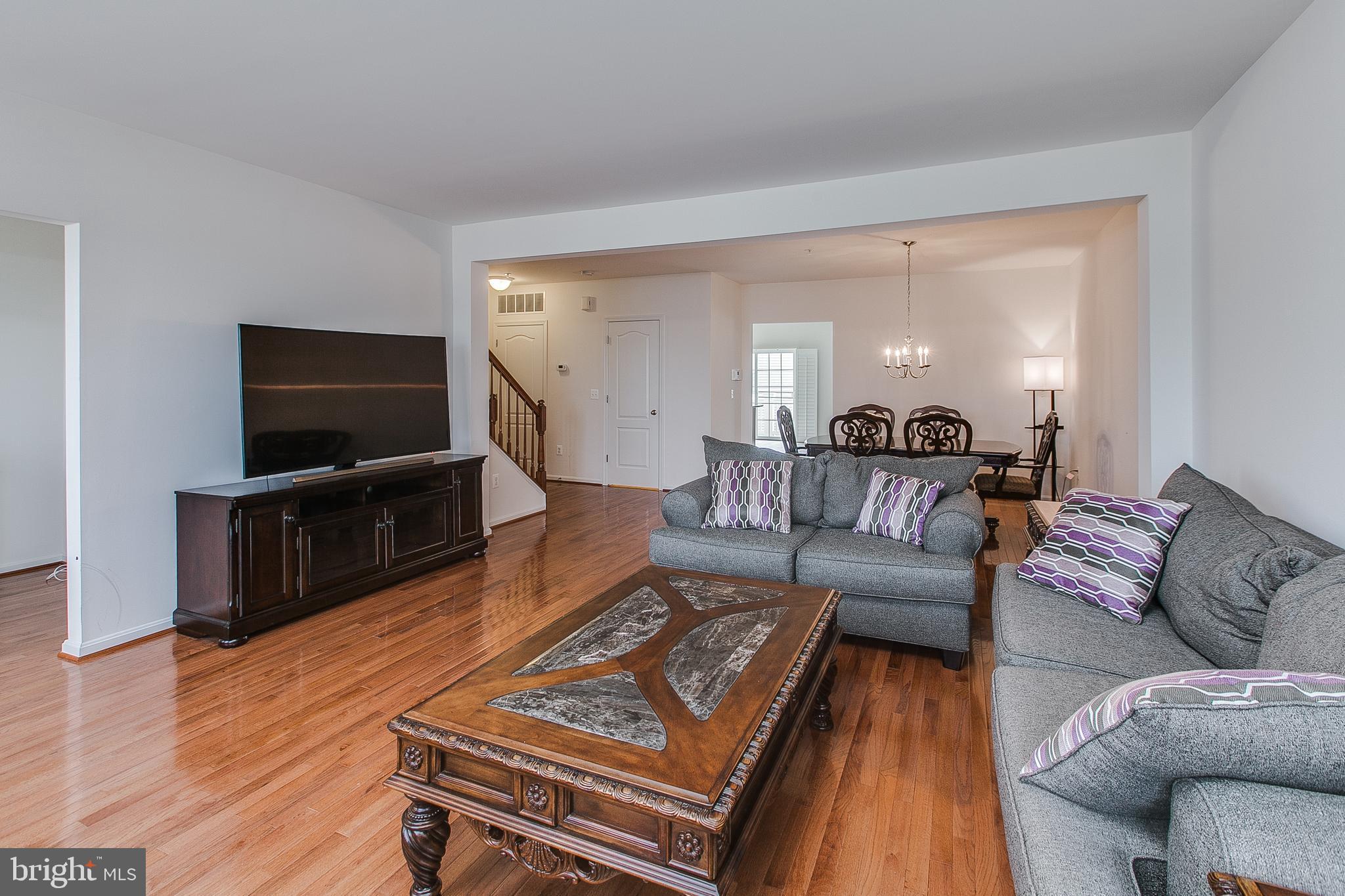 ARORA HILLS - Residential