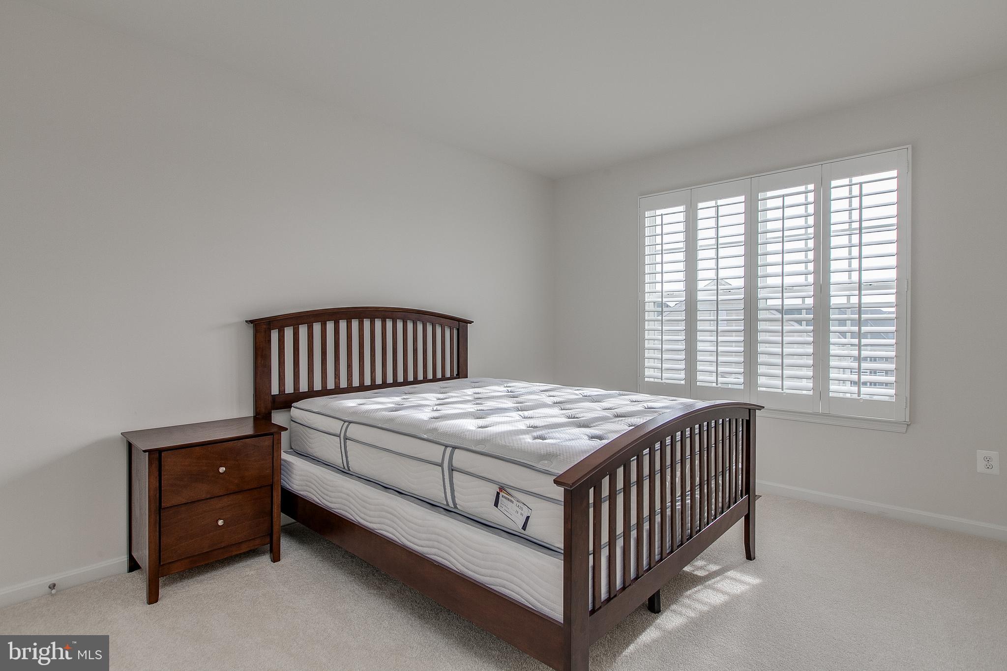 ARORA HILLS - Residential