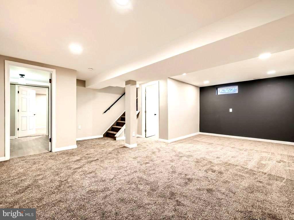 EDGE MEAD - Residential