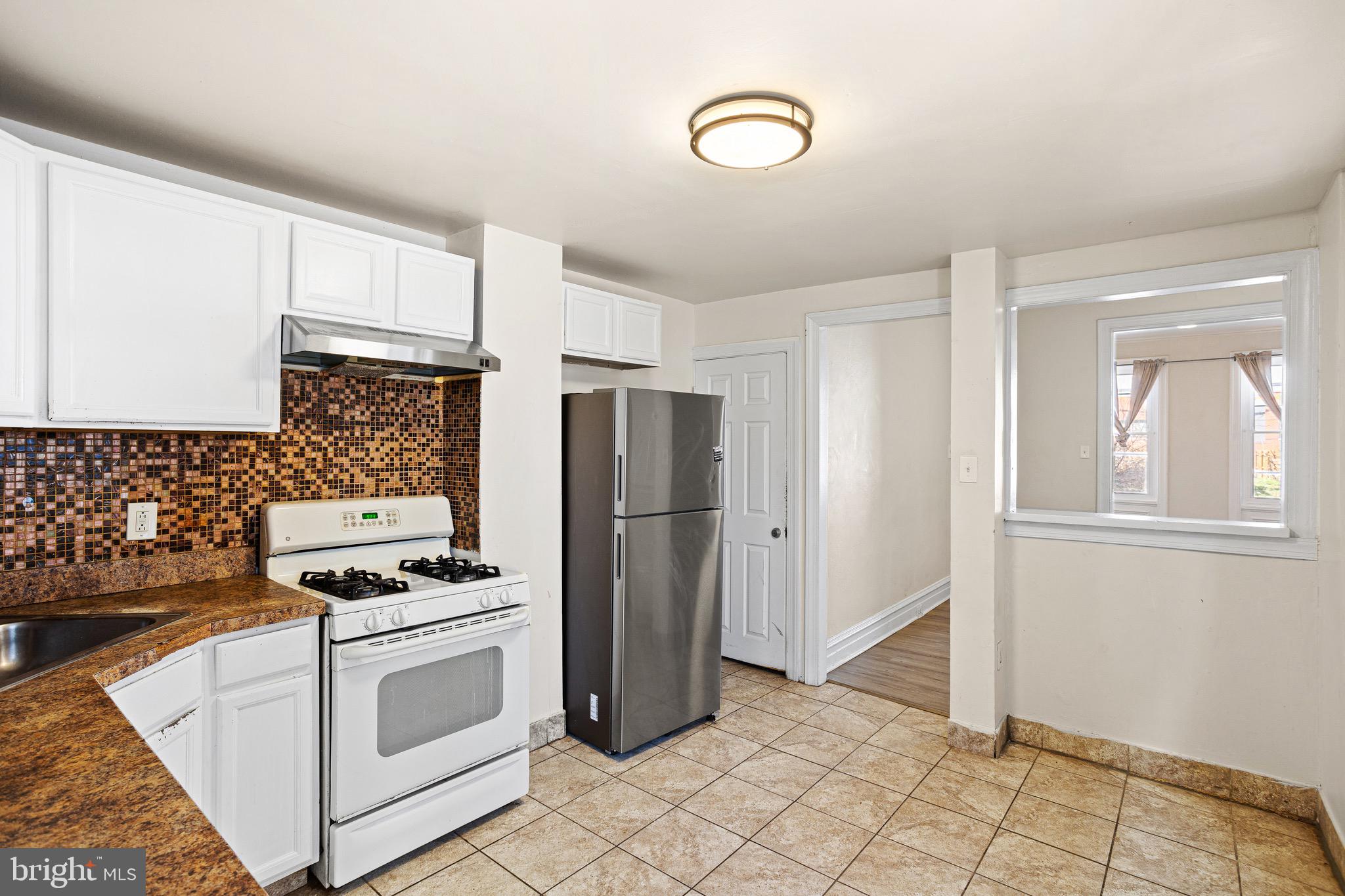 SHARSWOOD - Residential