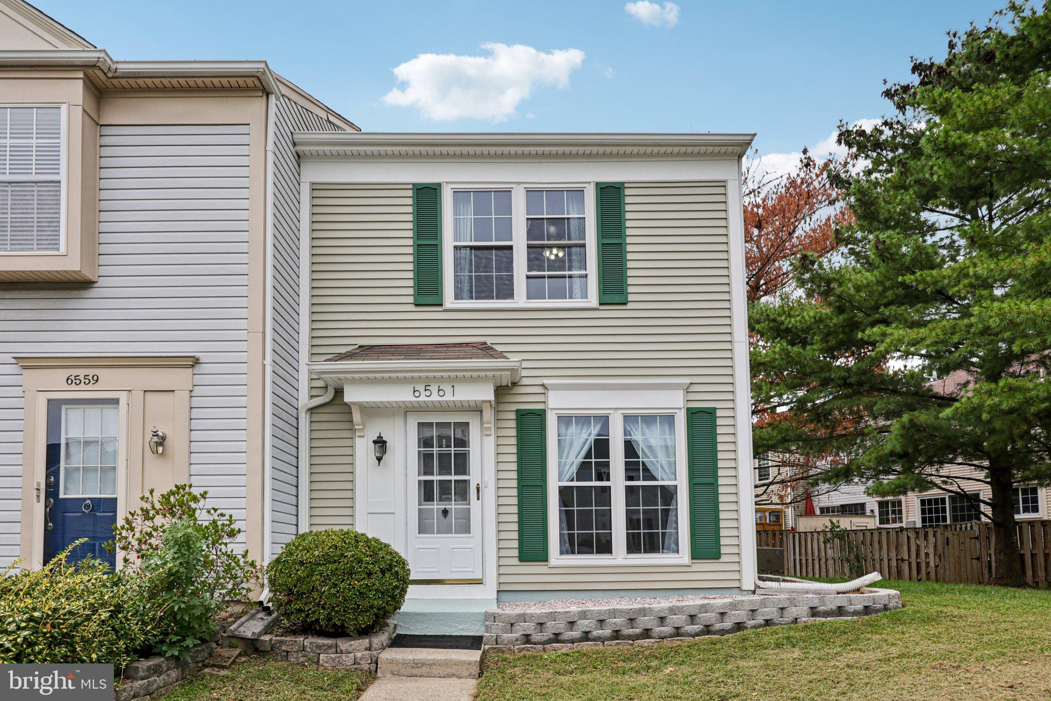 LANDSDOWNE - Residential Lease