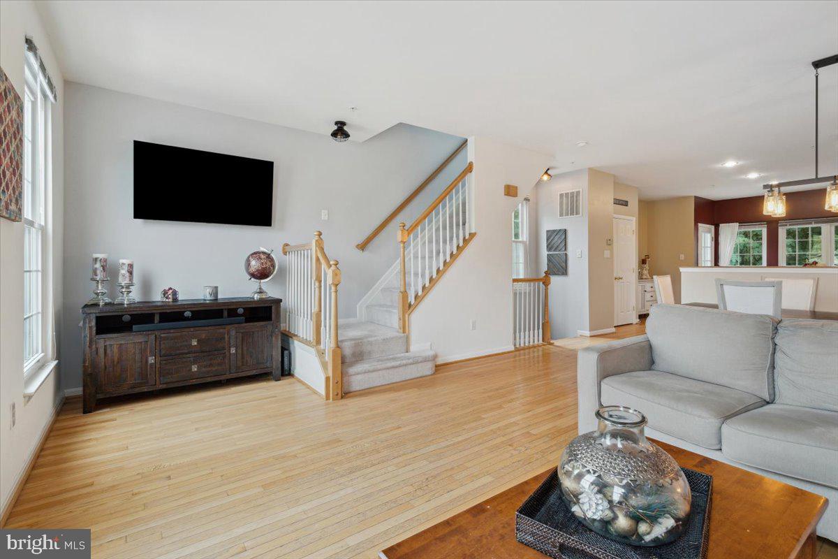 OVERLOOK - Residential