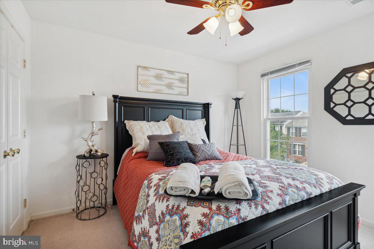 OVERLOOK - Residential