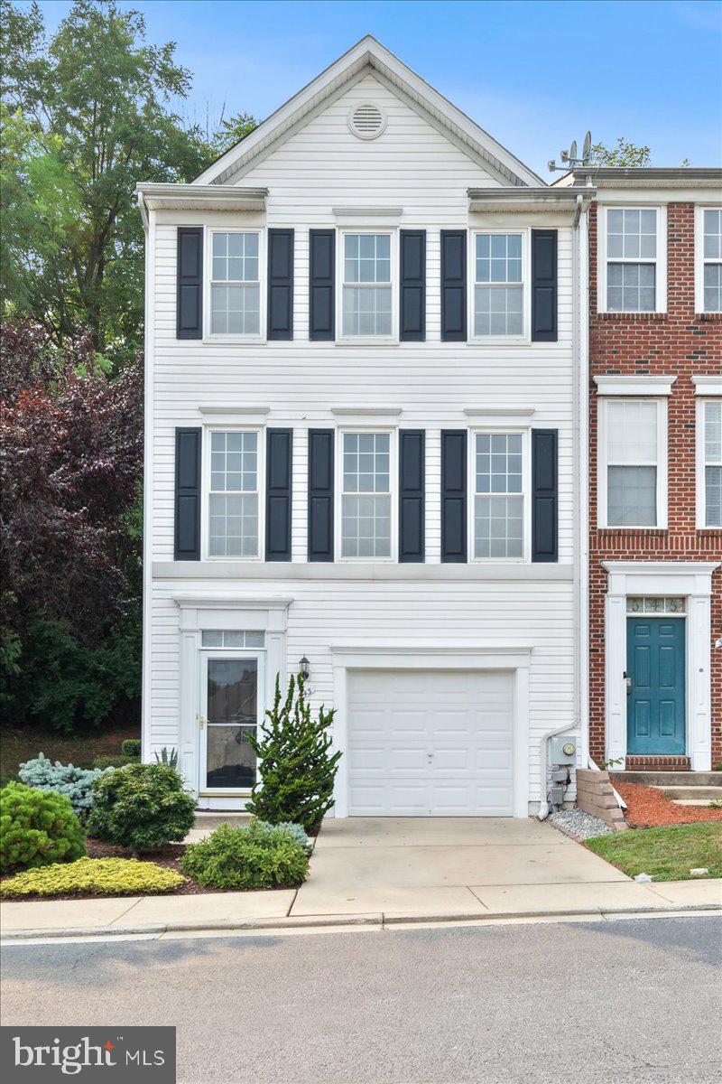 OVERLOOK - Residential