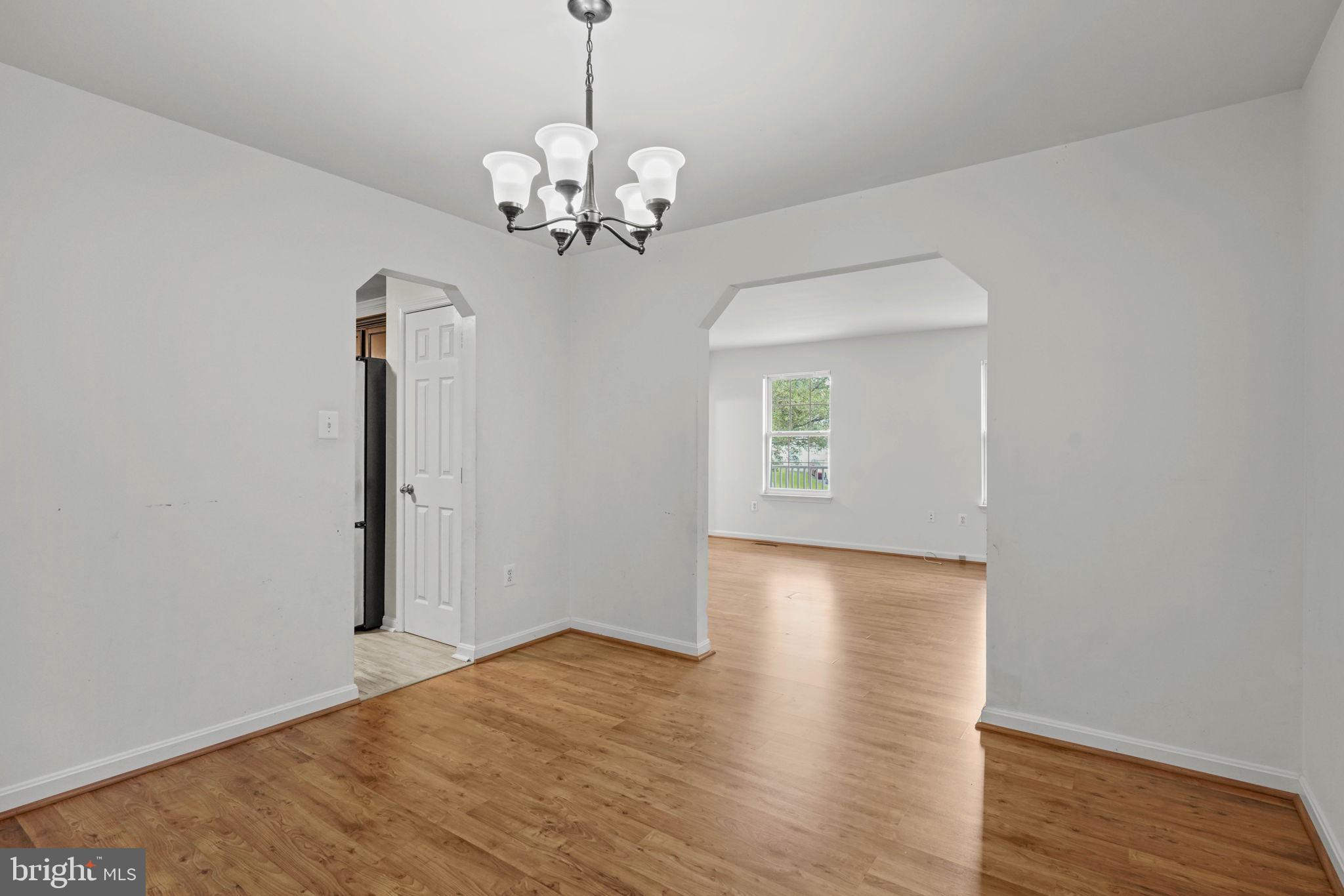 MALLARDS LANDING - Residential