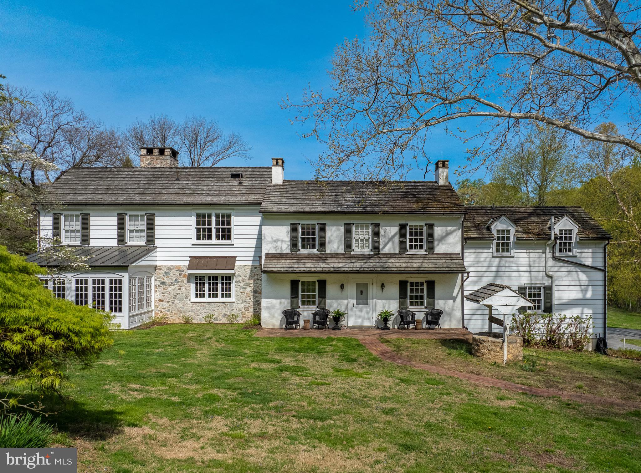 35 CHARWYNN LANE