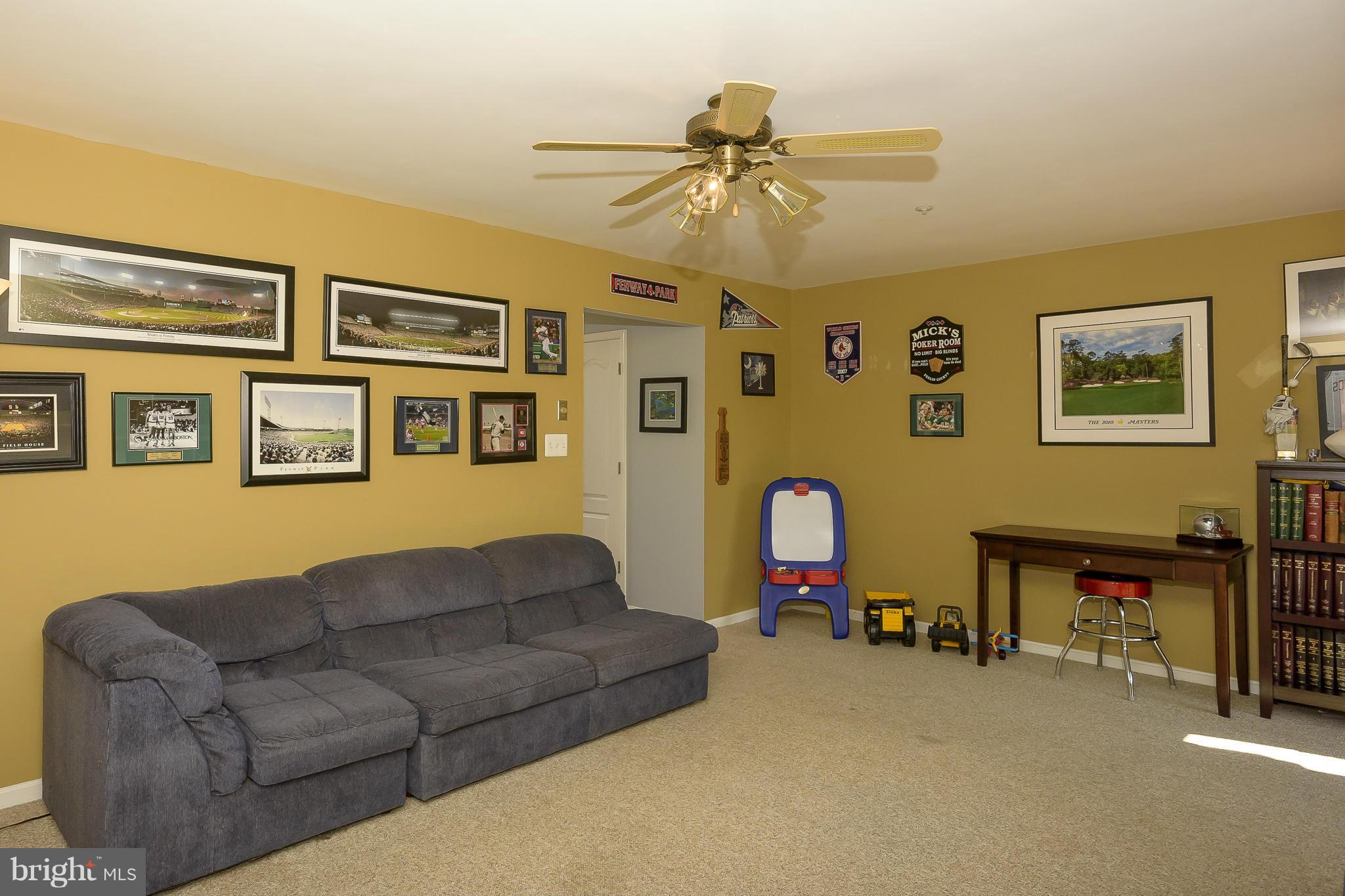 PINE VALLEY - Residential