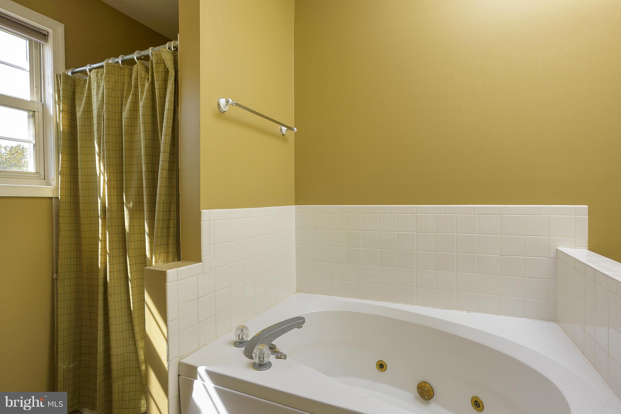 PINE VALLEY - Residential