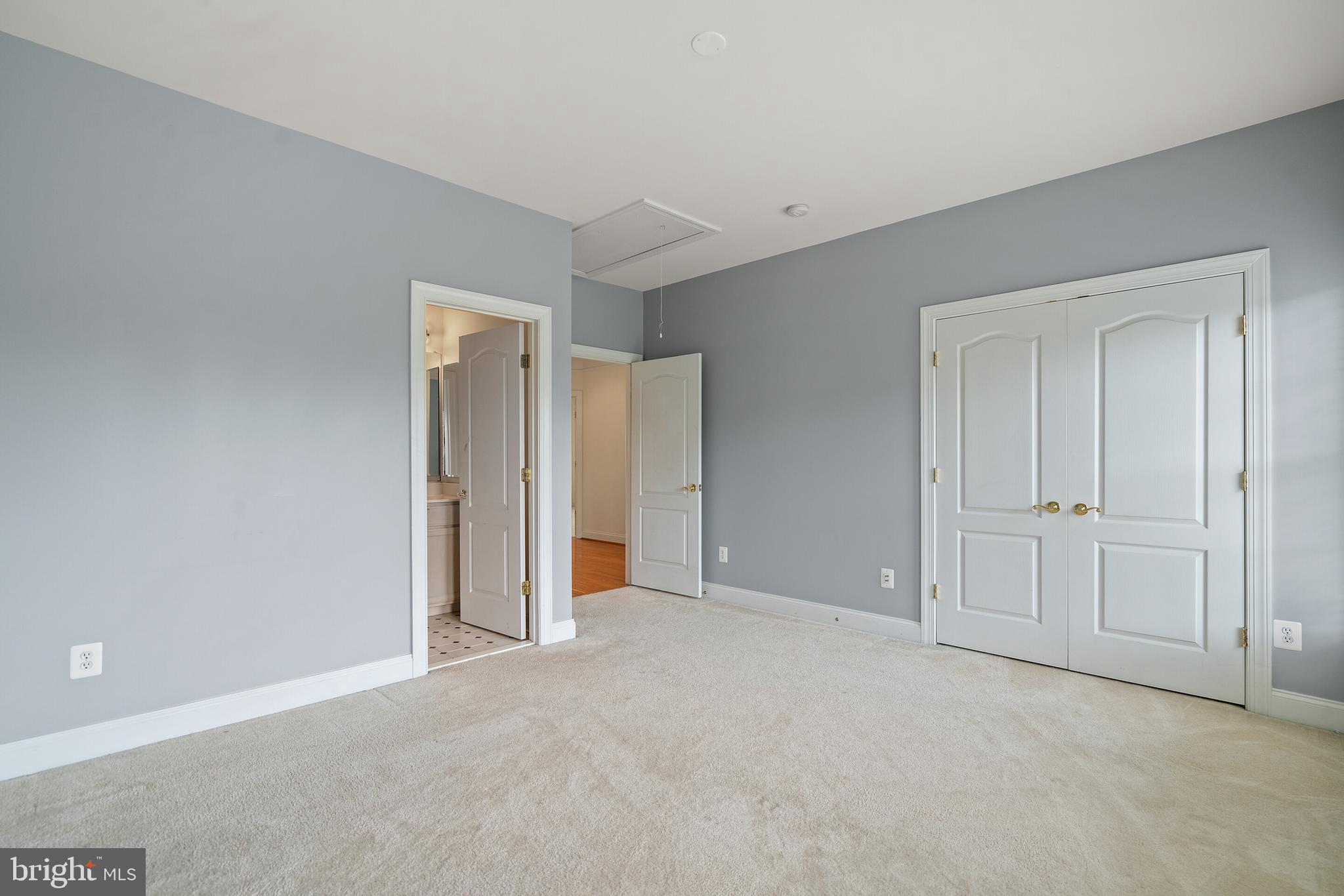 LANSDOWNE ON THE POTOMAC - Residential