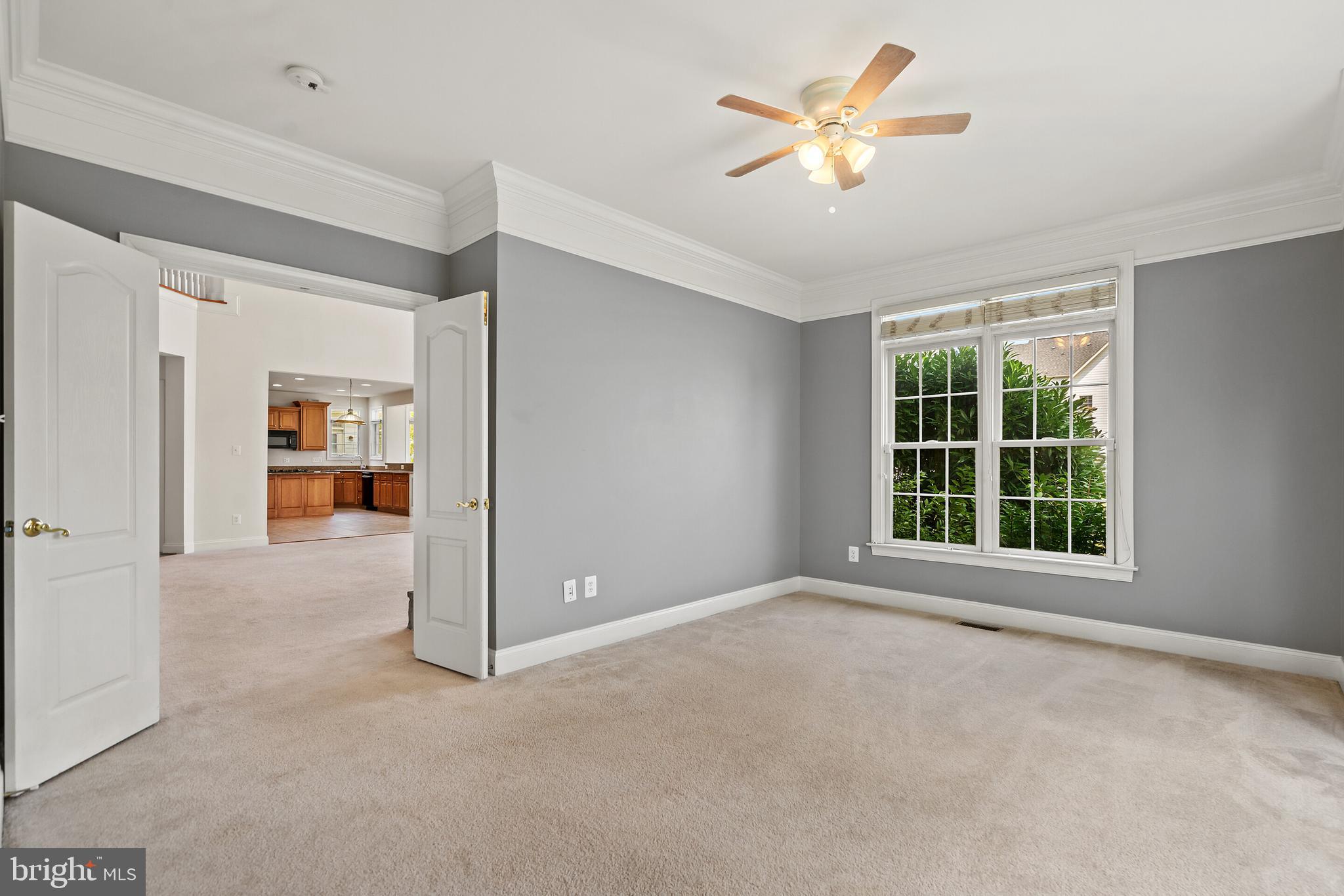 LANSDOWNE ON THE POTOMAC - Residential