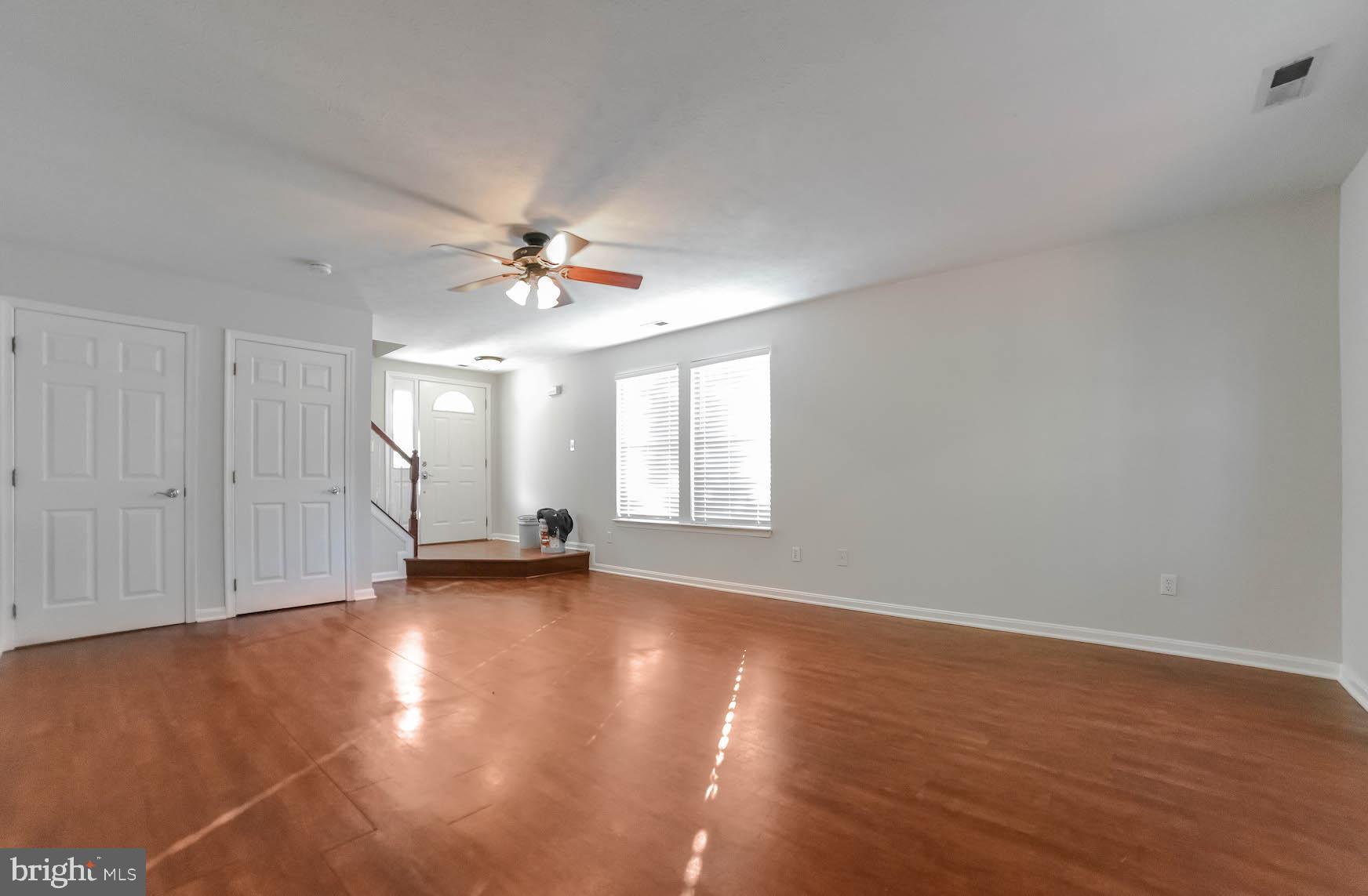 HICKORY HILLS - Residential