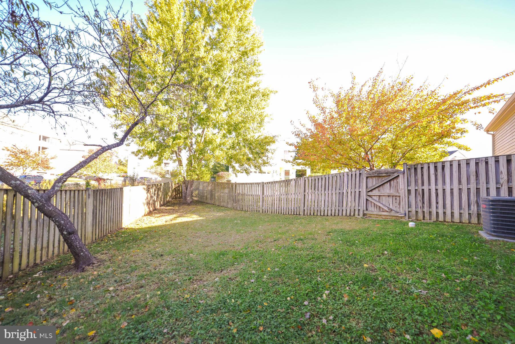 HICKORY HILLS - Residential