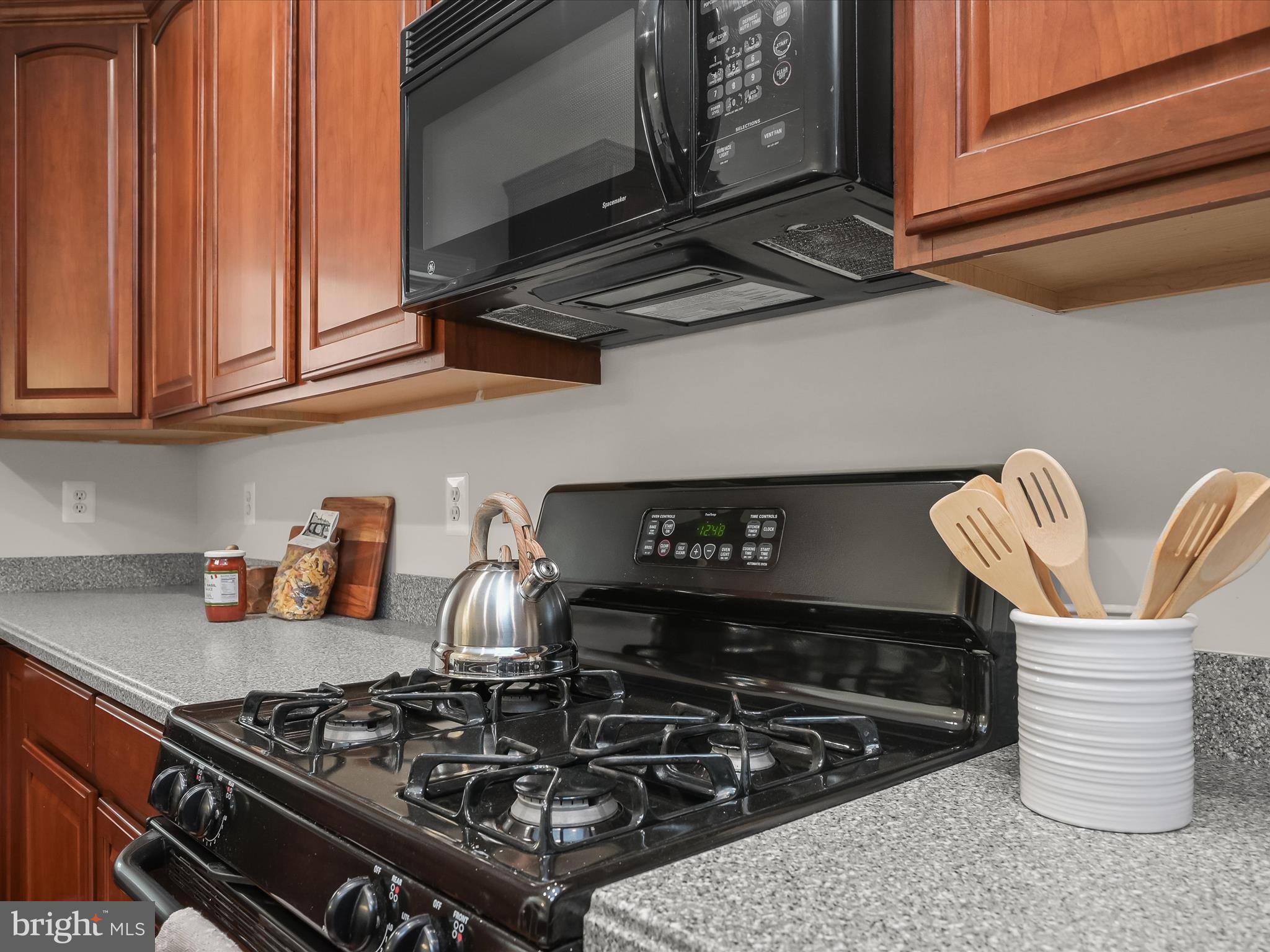 CHERRYTREE PARK - Residential