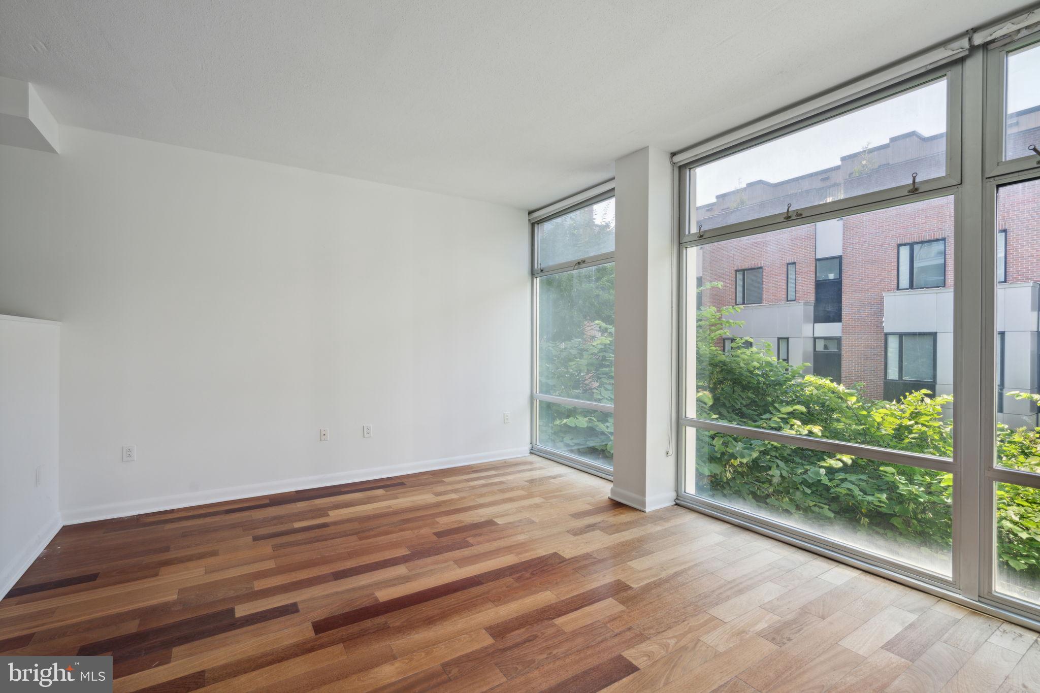 OLD CITY - Residential