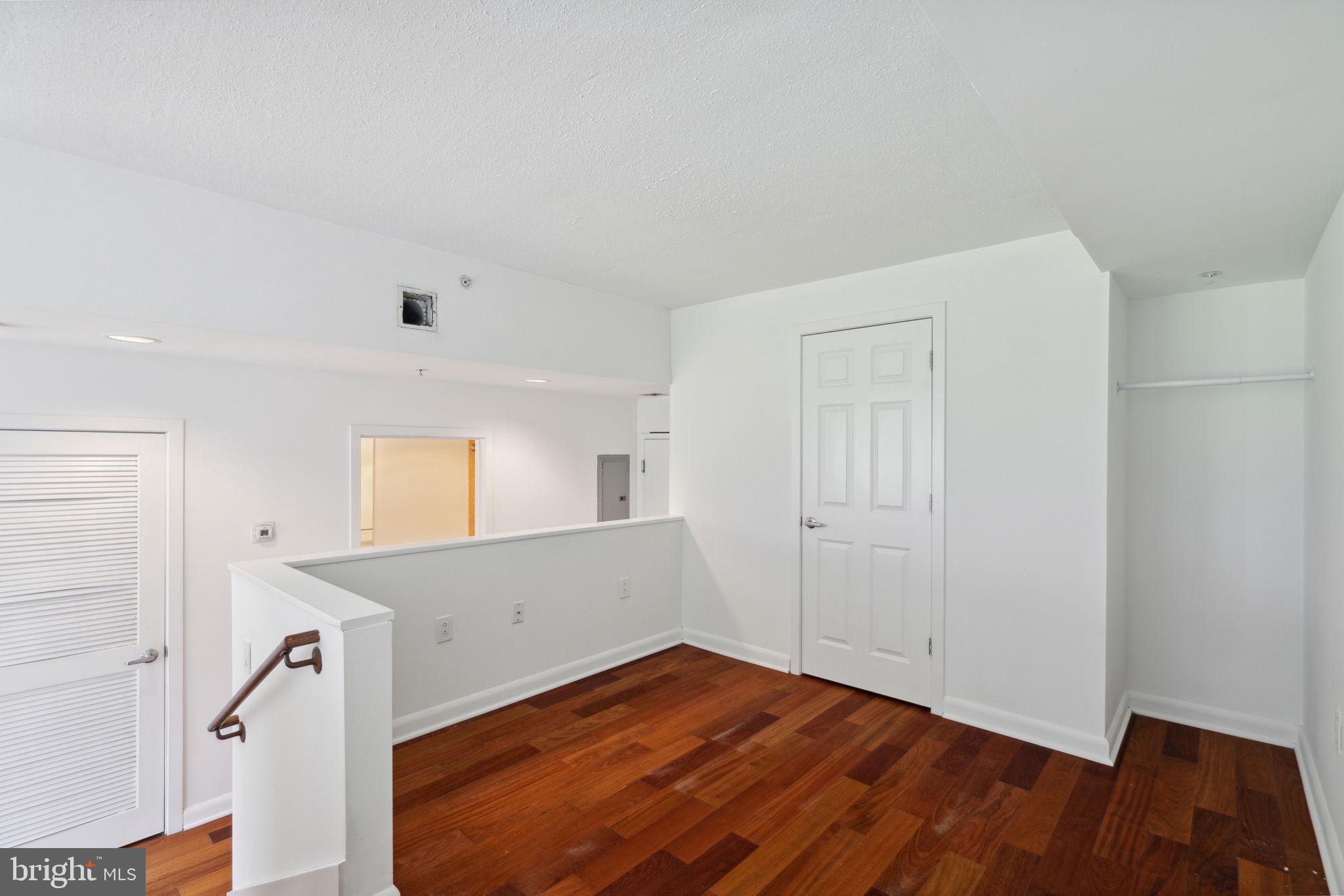 OLD CITY - Residential