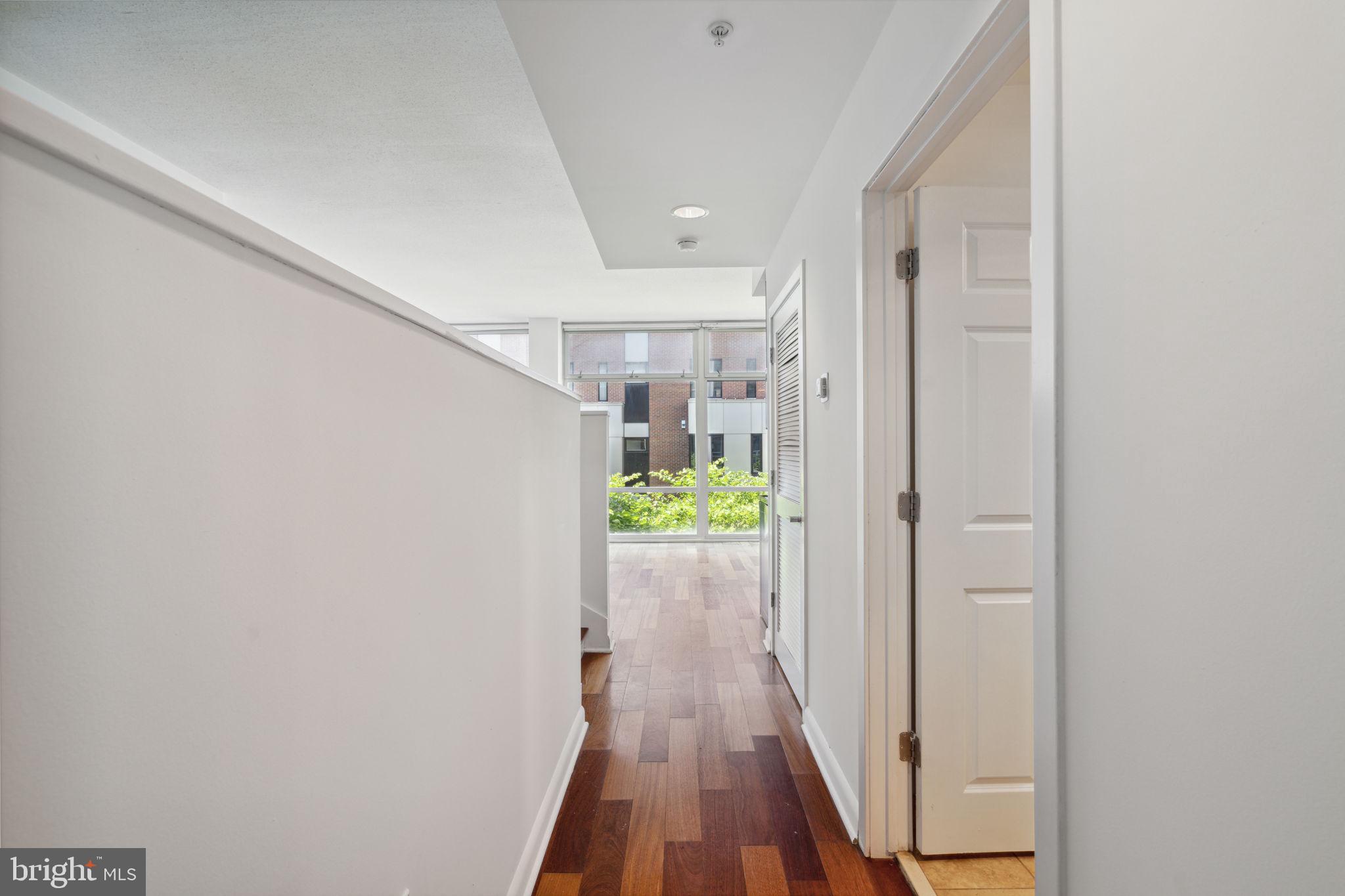 22 S FRONT STREET 304