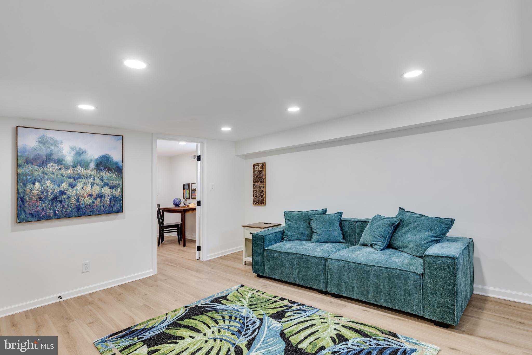 FAIRLINGTON VILLAGES - Residential