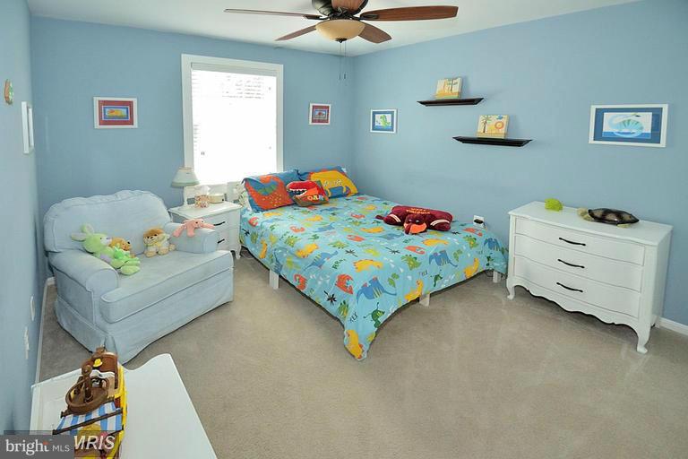 KINGS PARK WEST - Residential Lease