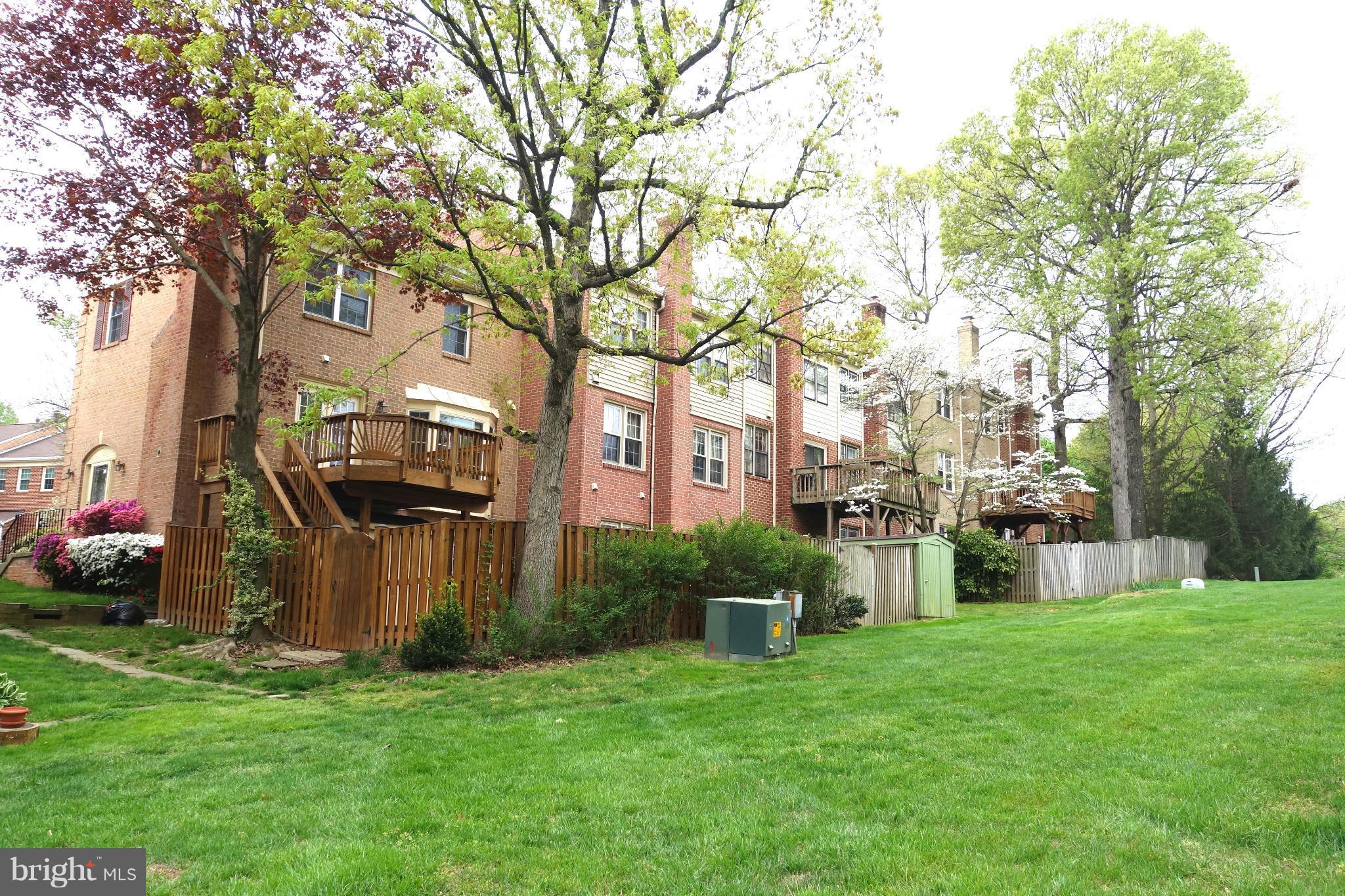 KINGS PARK WEST - Residential Lease