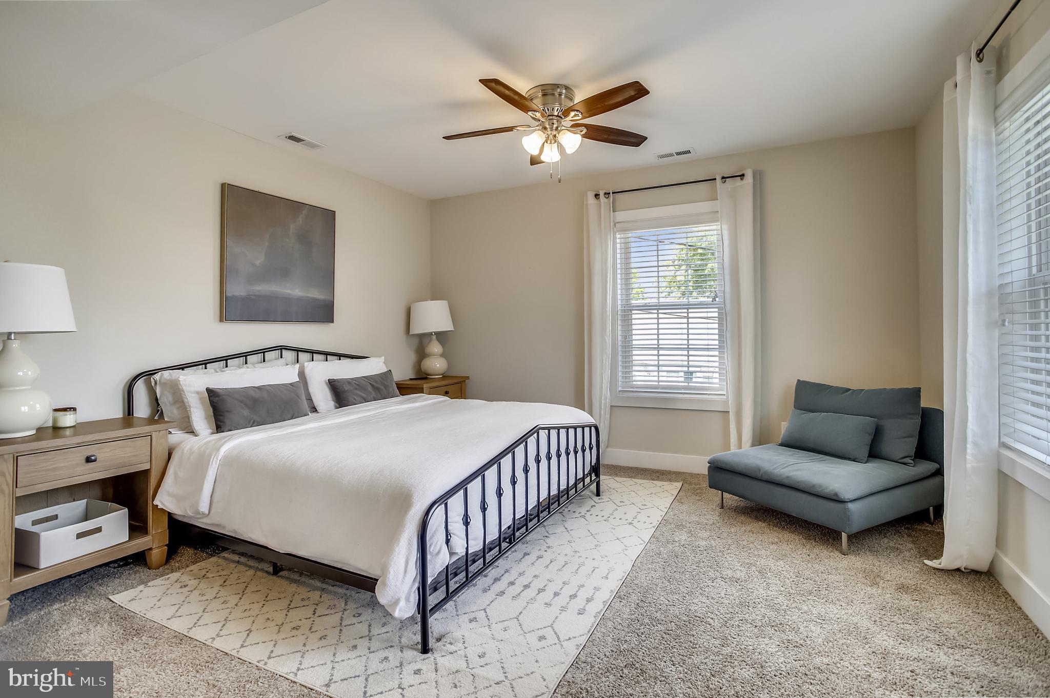 PARKVILLE/CARNEY - Residential