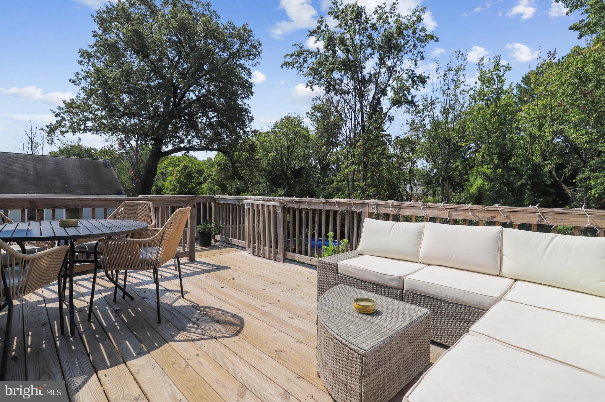 PARKVILLE/CARNEY - Residential