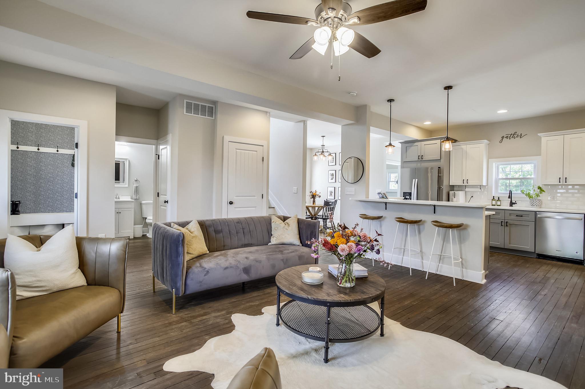 PARKVILLE/CARNEY - Residential